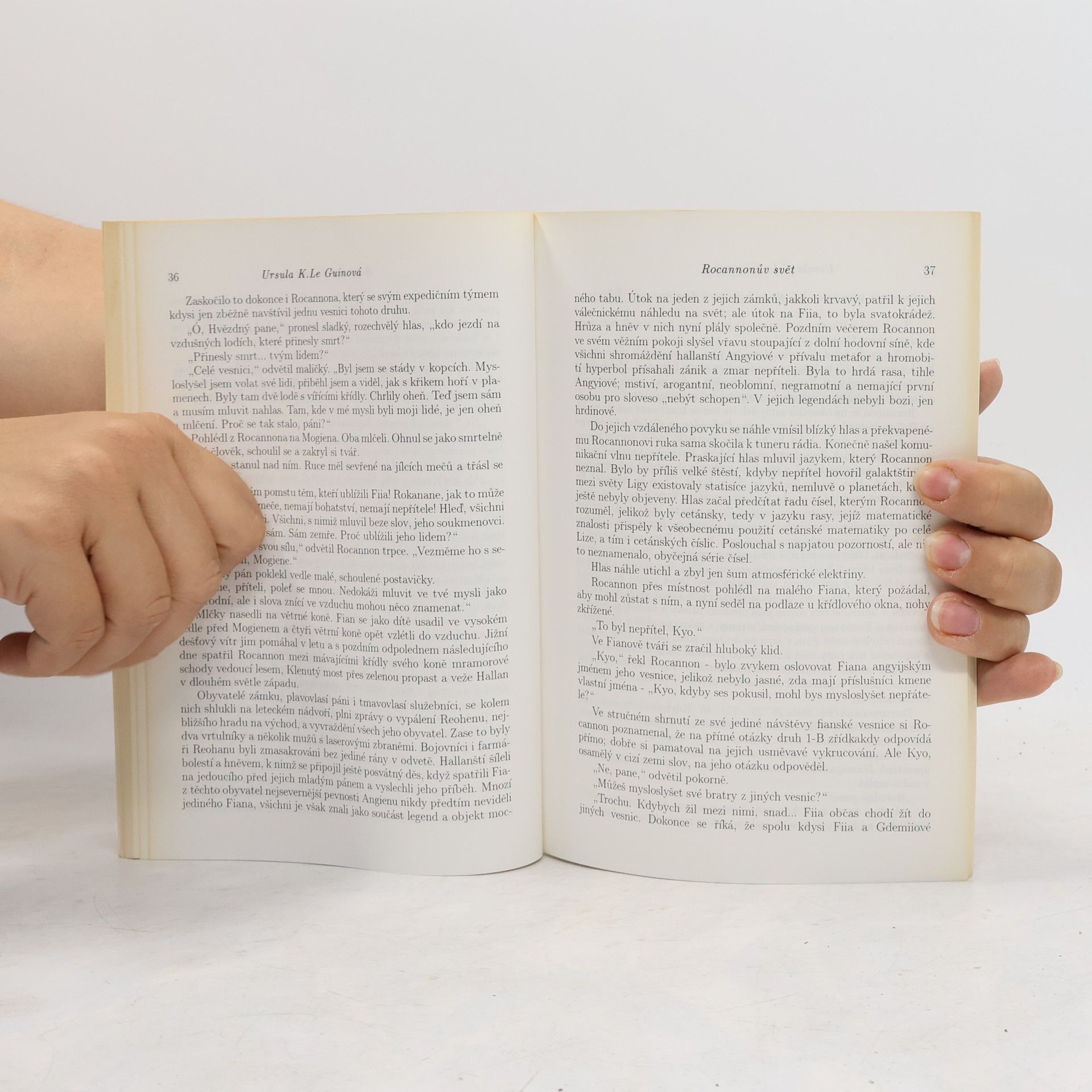 Ursula K. Le Guin Rocannonův svět