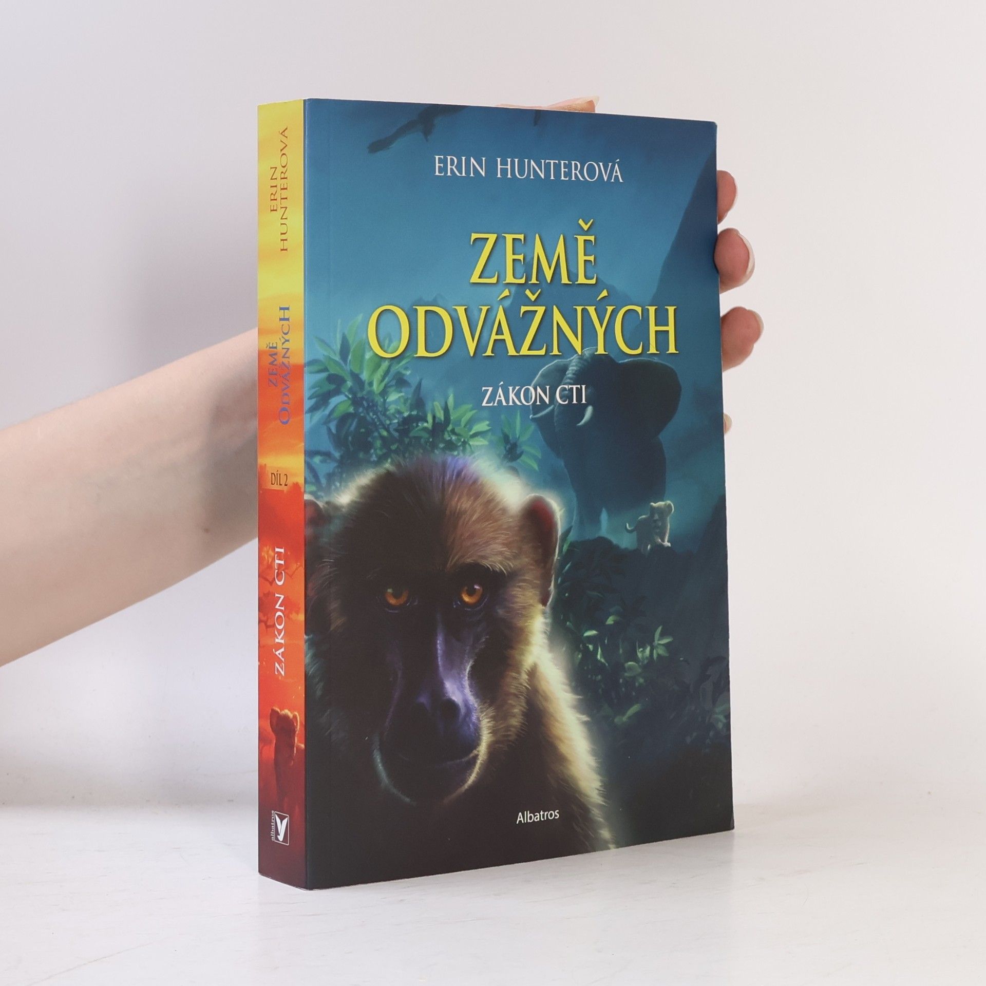 Erin Hunter Země odvážných. Zákon cti