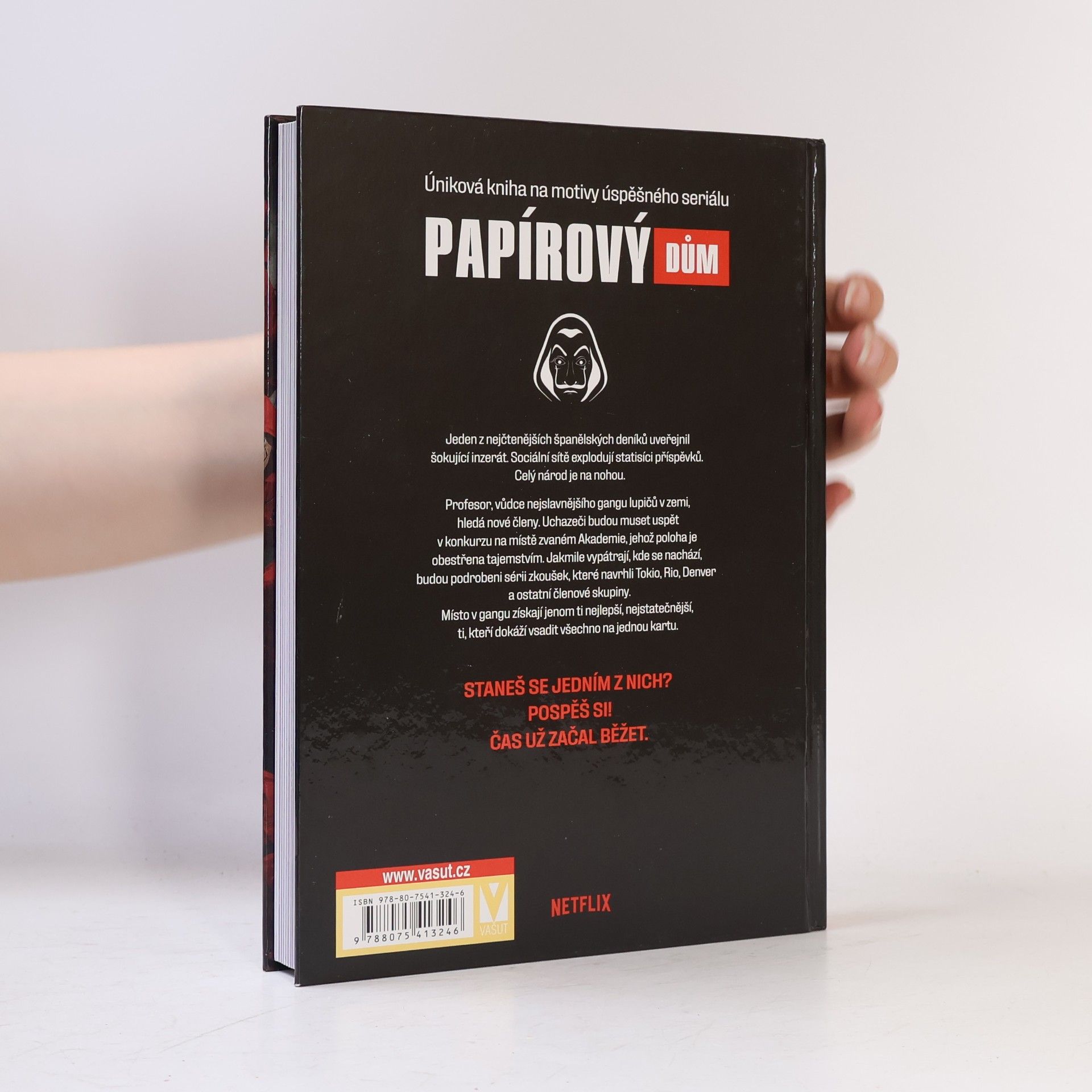 Ivan Tapia Papírový dům: úniková kniha - Akademie