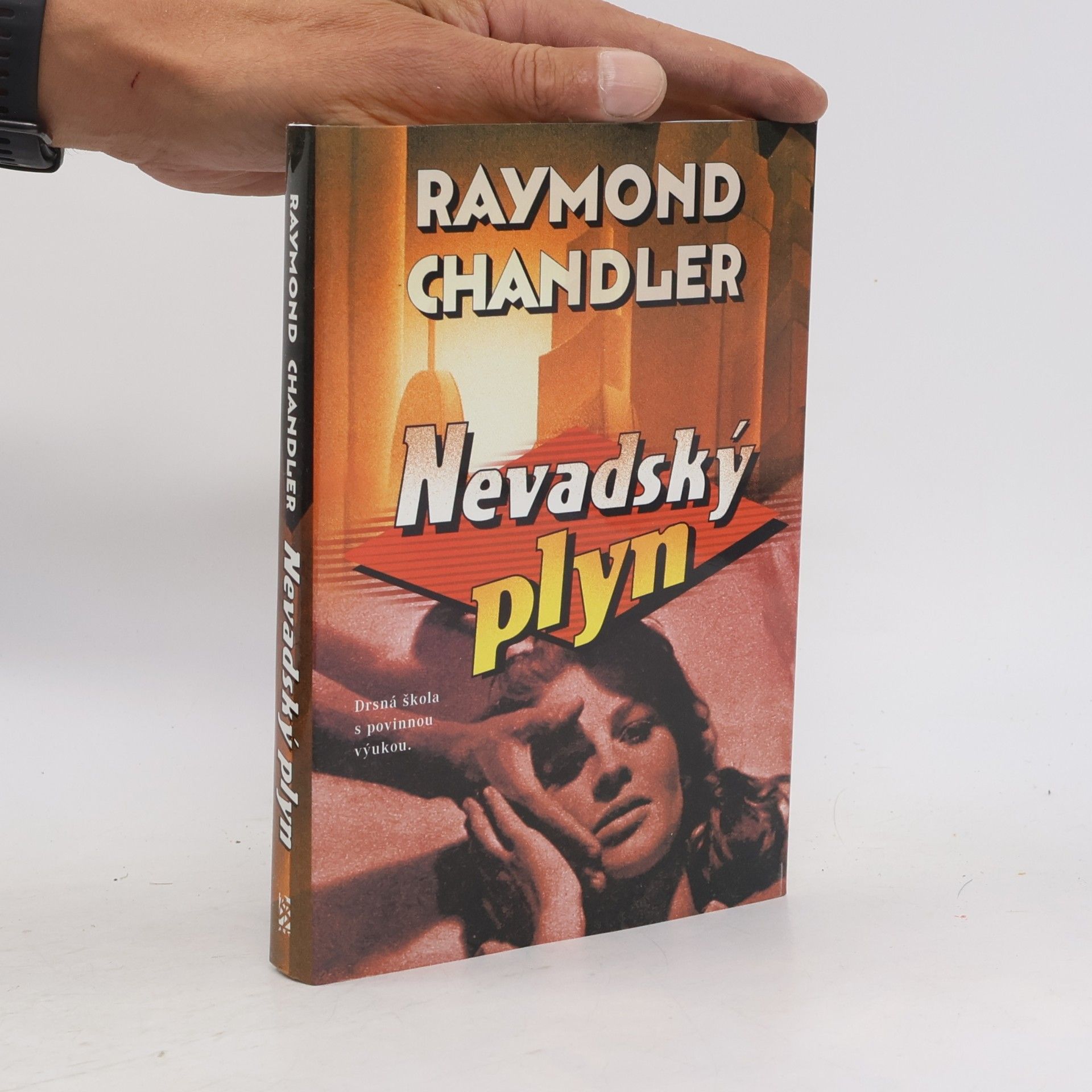Raymond Chandler Nevadský plyn