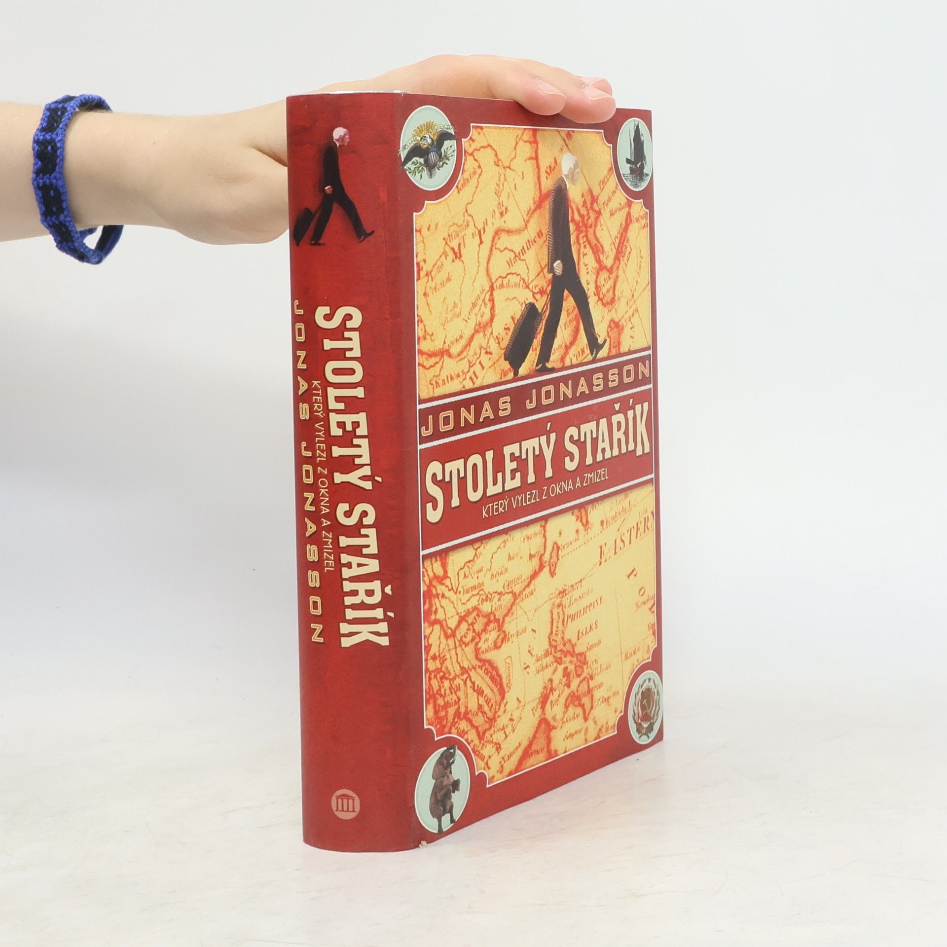 Jonas Jonasson Stoletý stařík, který vylezl z okna a zmizel