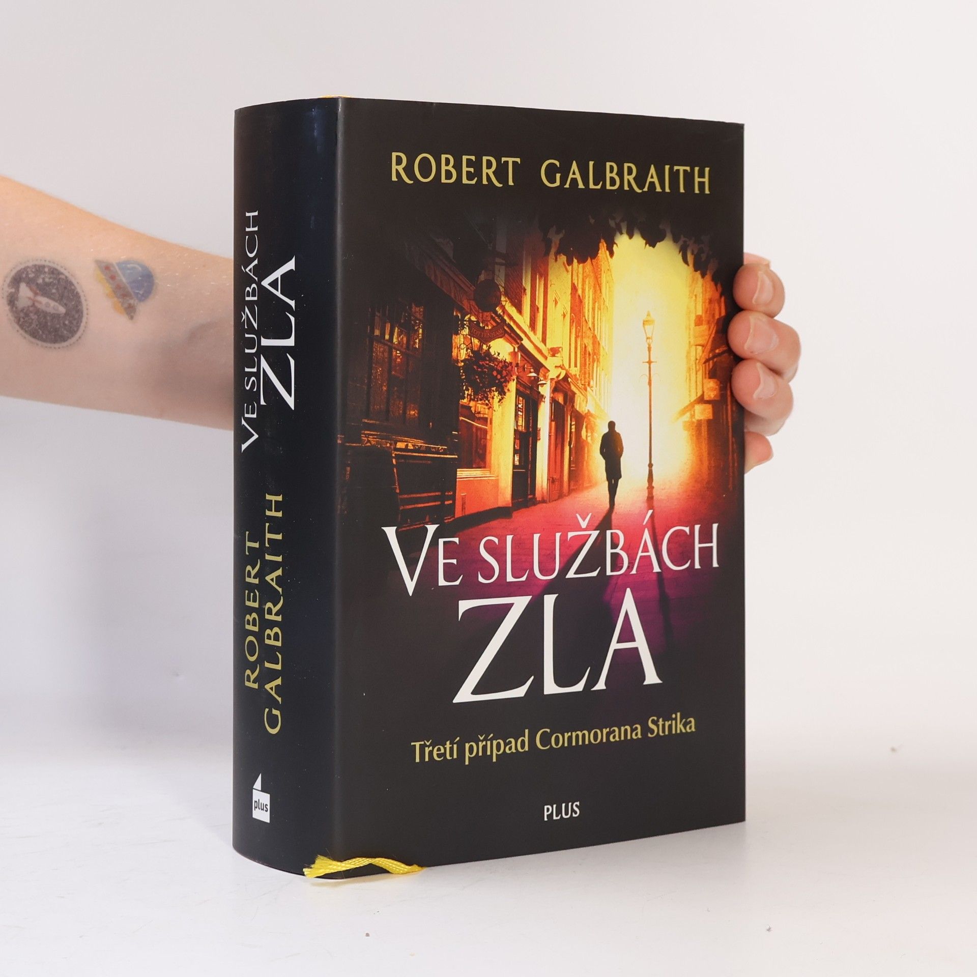 J. K. Rowling Ve službách zla