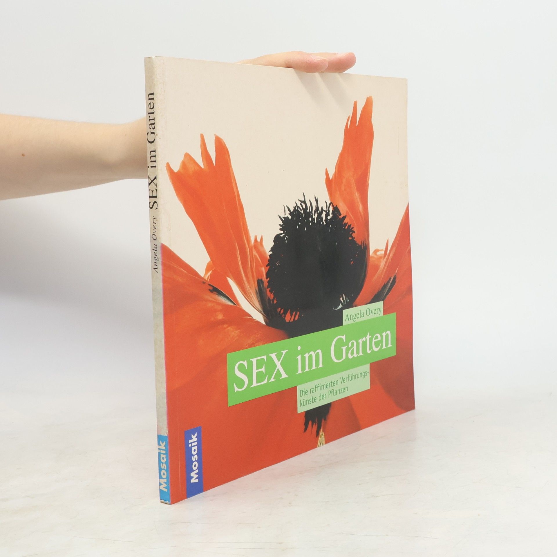 Angela Overy Sex im Garten