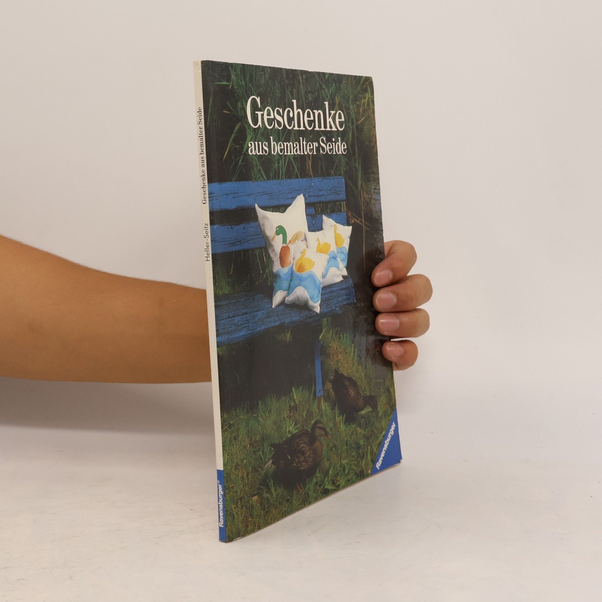Marianne Heller Seitz Geschenke aus bemalter Seide