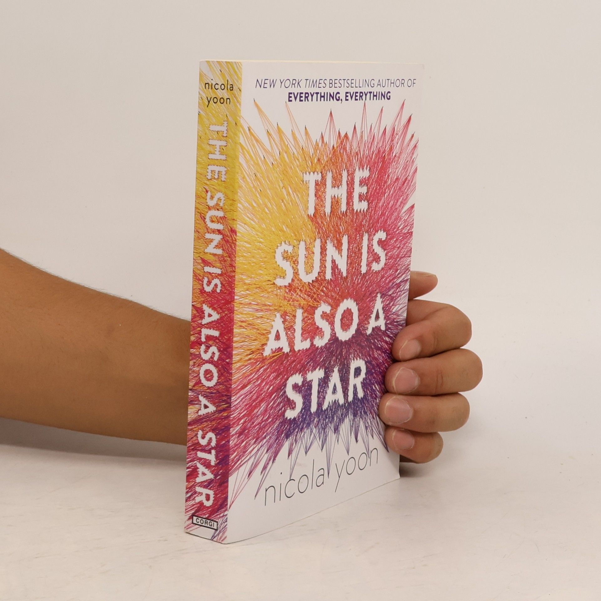 Nicola Yoon The Sun is also a star