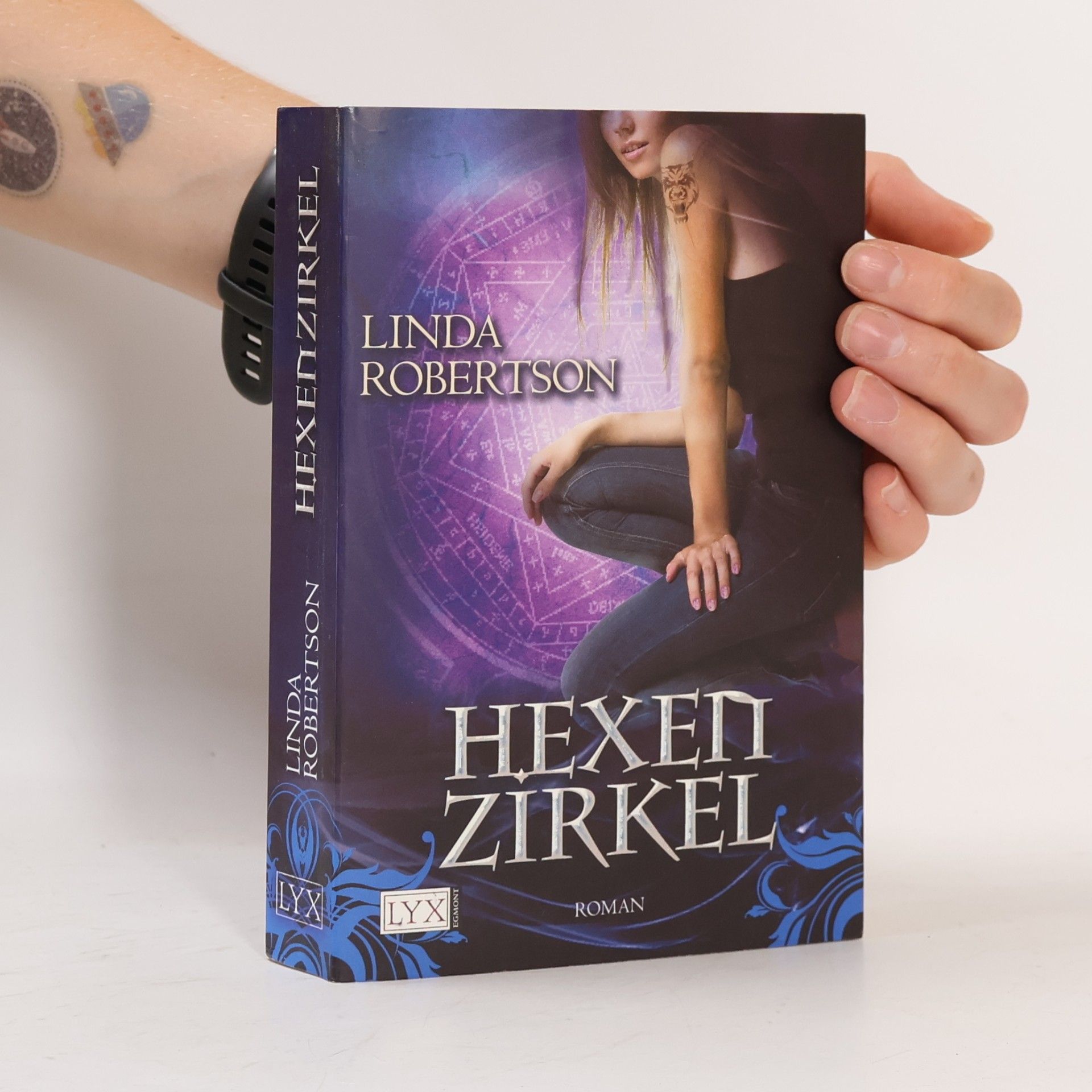 Linda Robertson Hexenzirkel