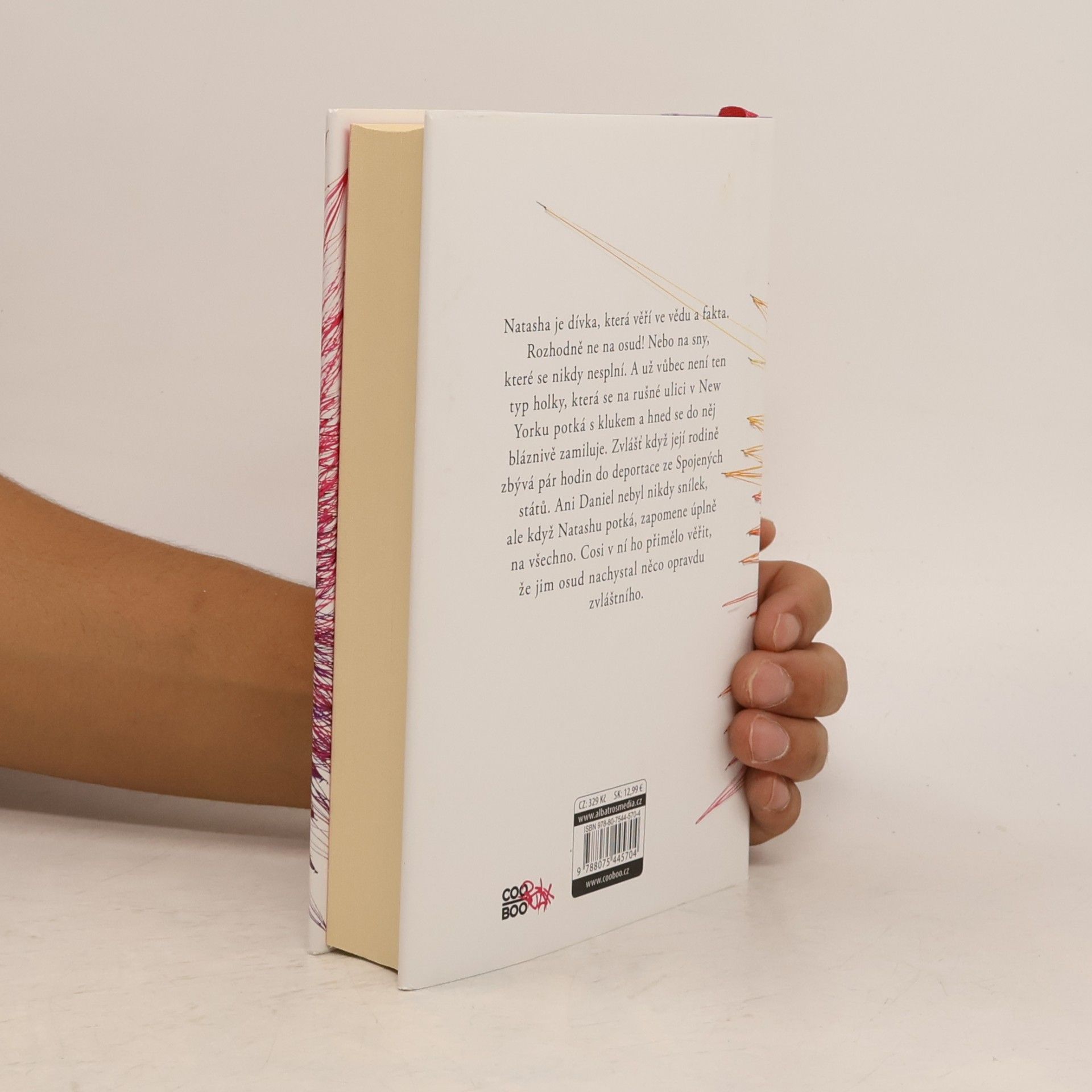 Nicola Yoon Slunce je také hvězda