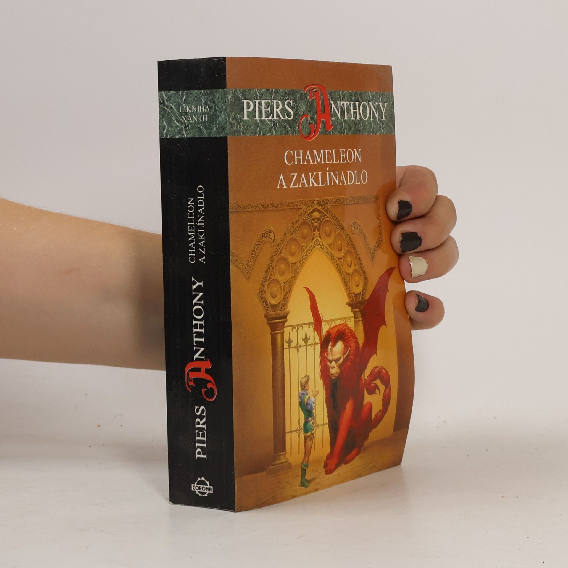 Piers Anthony Chameleon a zaklínadlo. Xanth 1