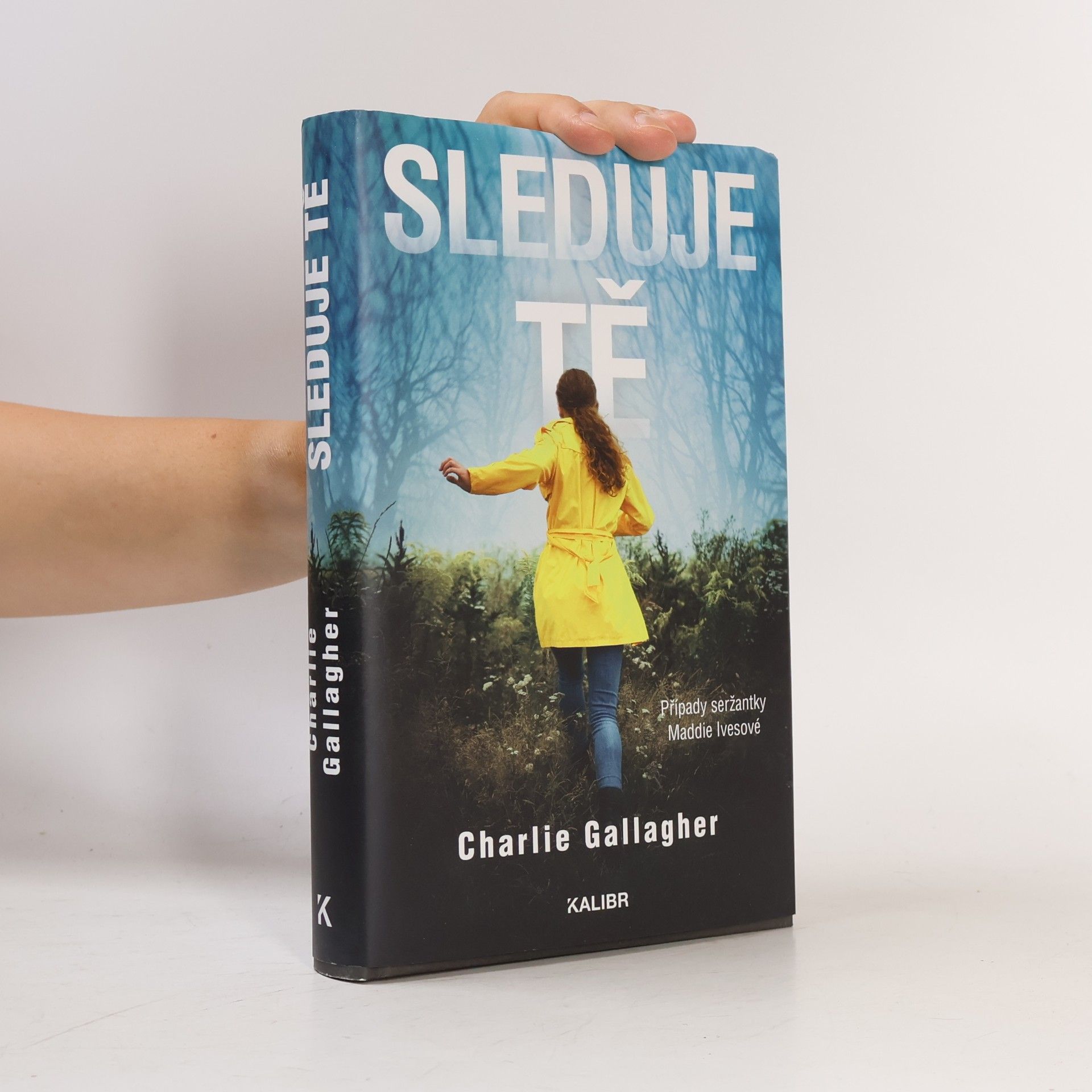 Christine Gallagher Sleduje tě