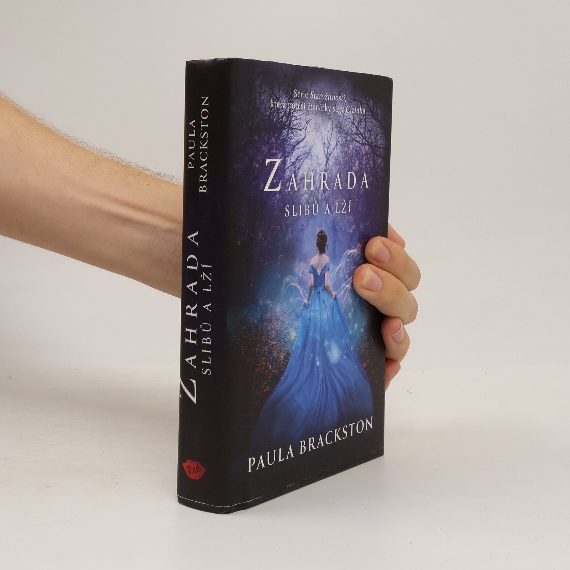 Paula Brackston Zahrada slibů a lží