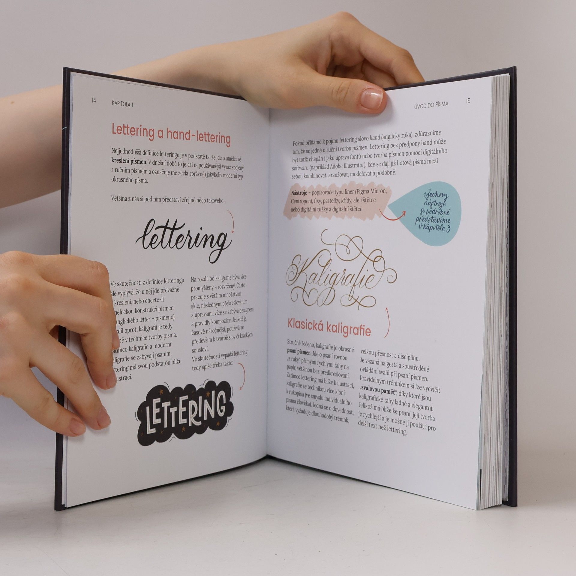 Kateřina Engelová Z lásky k písmu, aneb, Základy letteringu & moderní kaligrafie