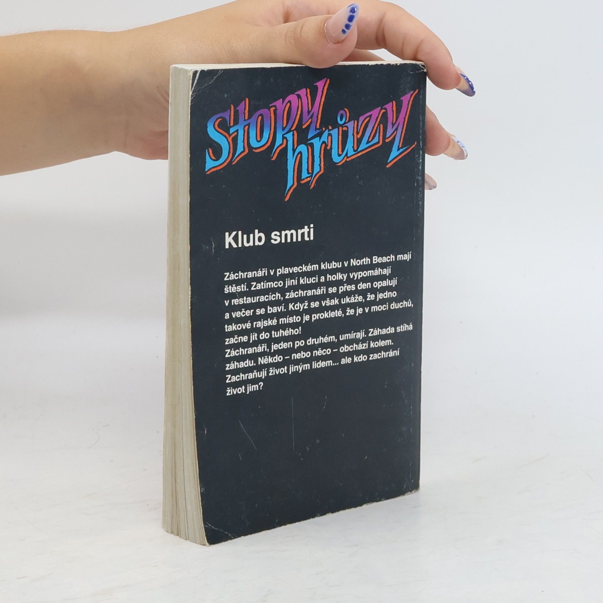 R. L. Stine Smrt záchranářů. Stopy hrůzy 71