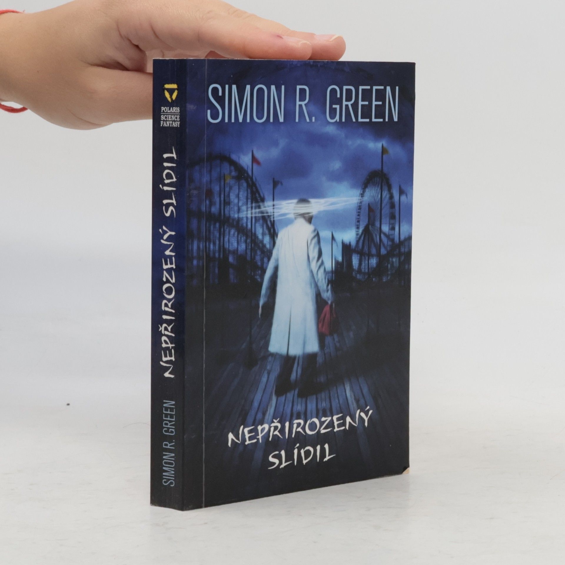 Simon R. Green Nepřirozený slídil