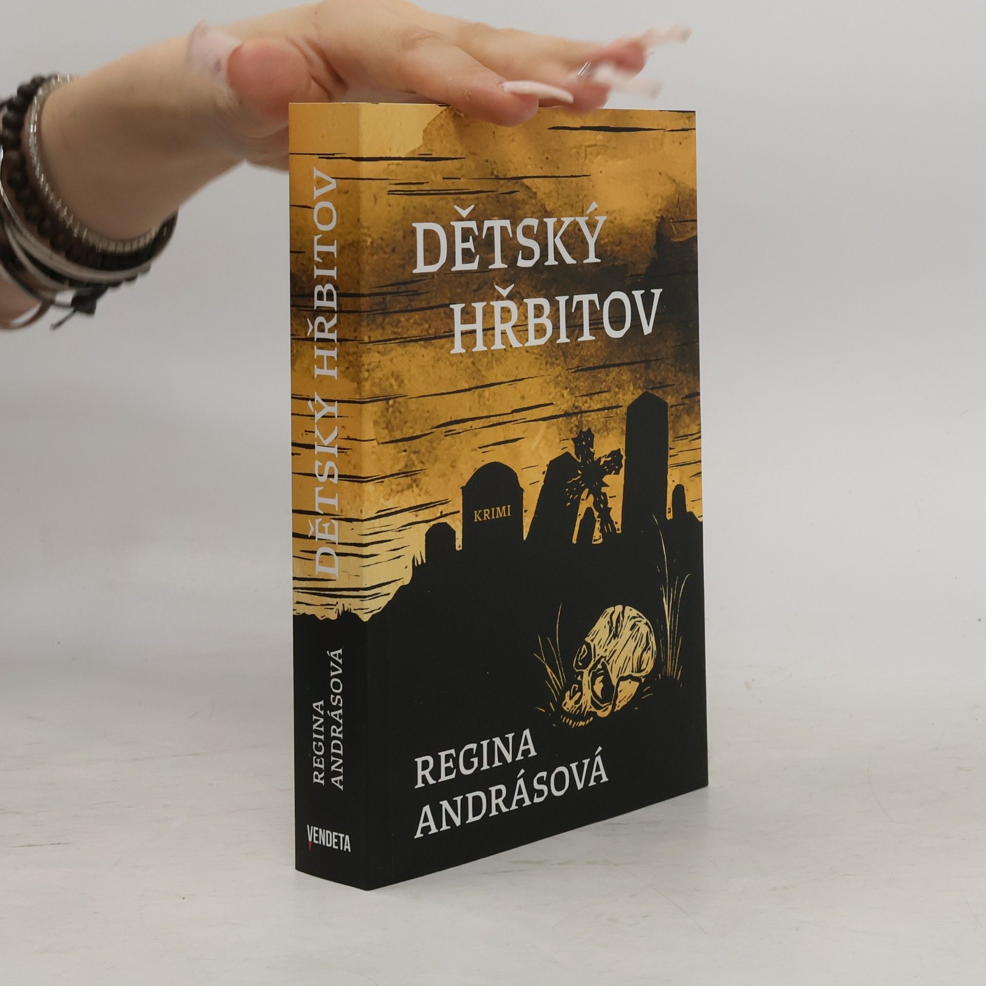 Regina Andrásová Dětský hřbitov