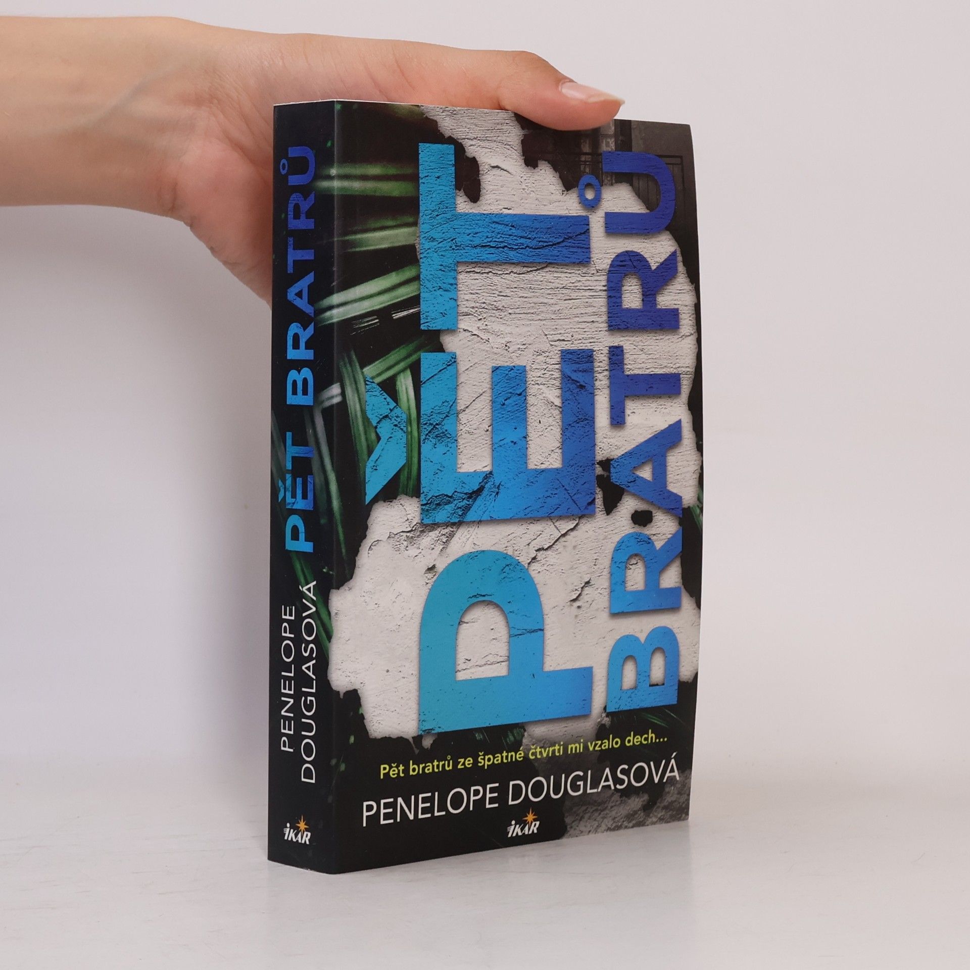 Penelope Douglas Pět bratrů