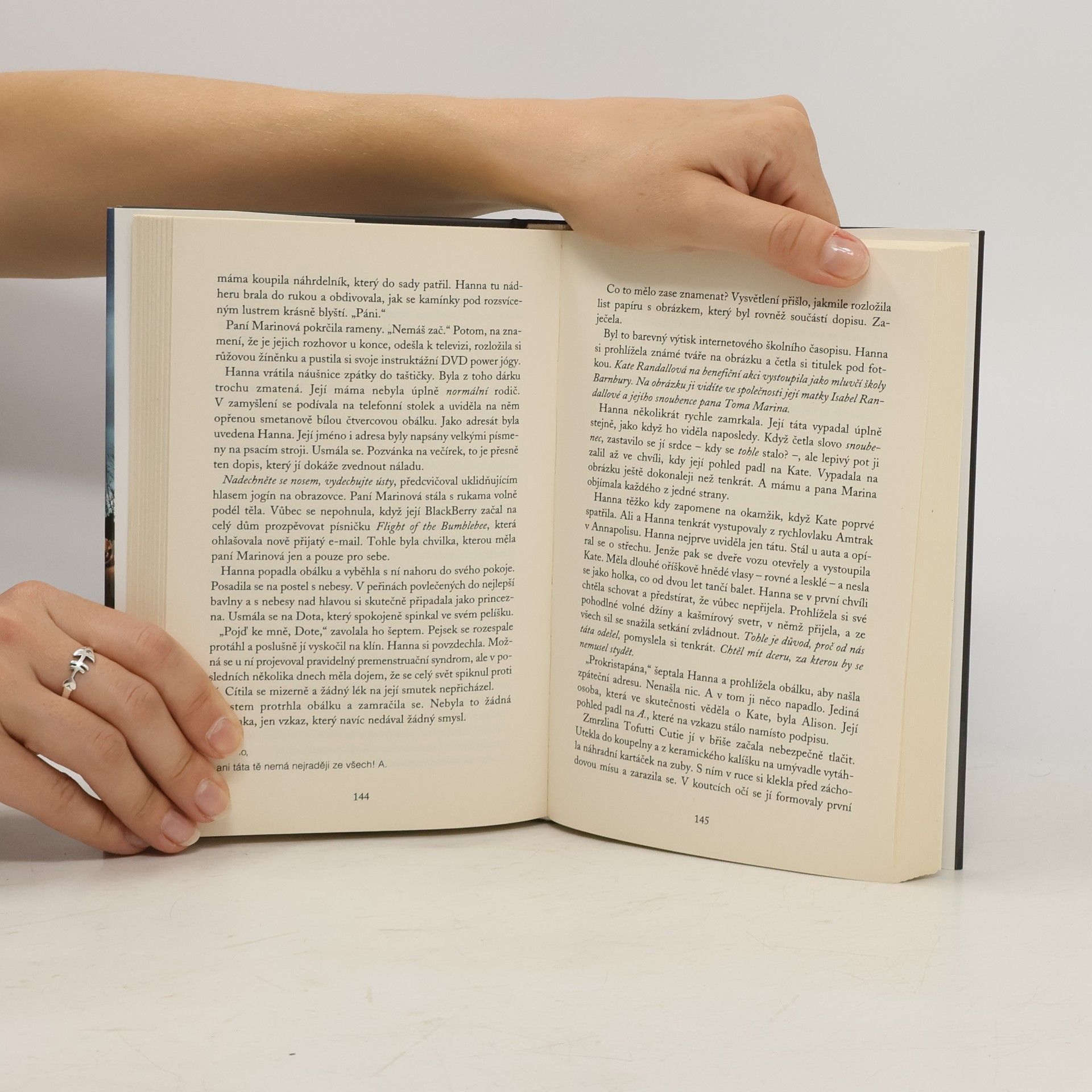 Sara Shepard Roztomilé malé lhářky