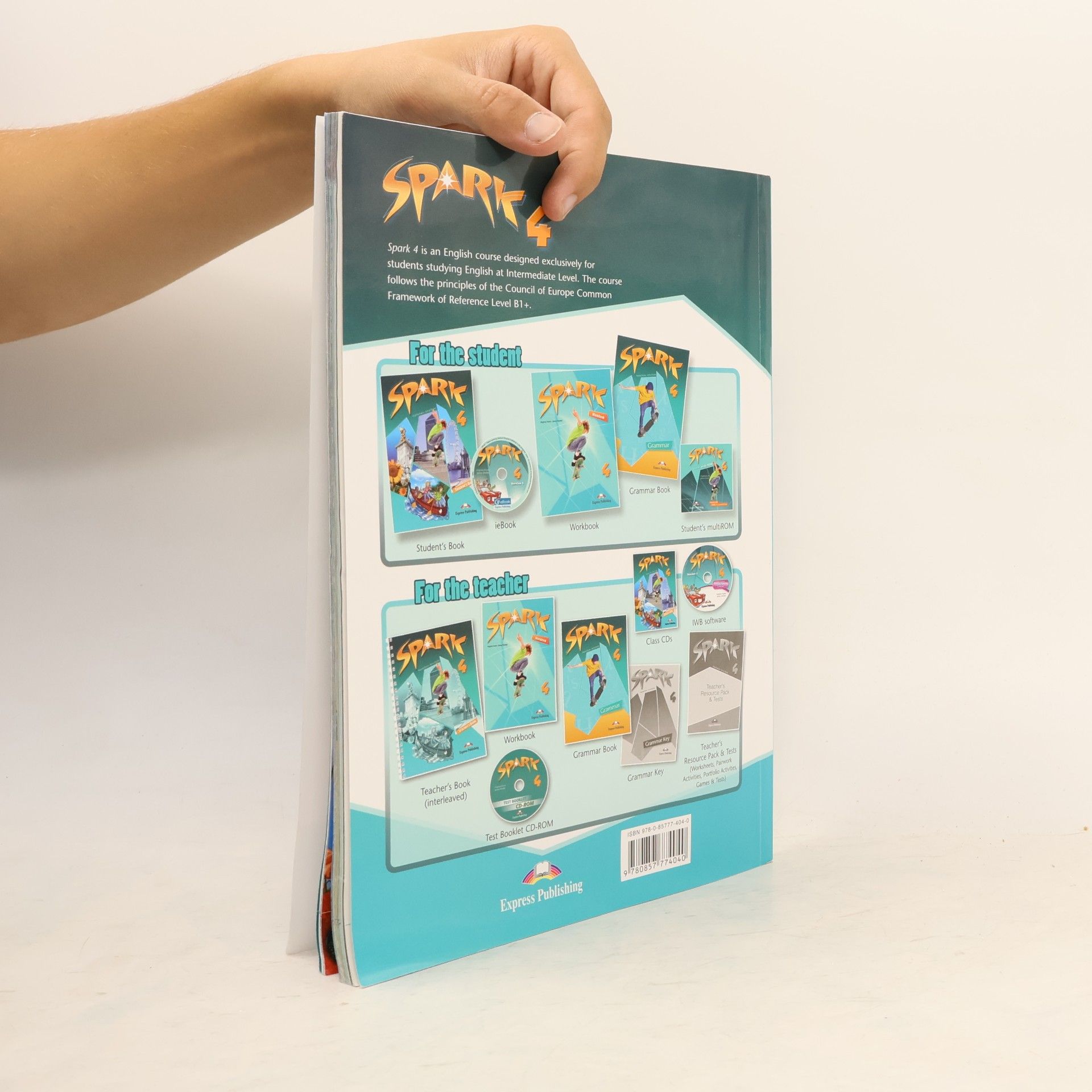 Virginia Evans Spark 4. Student's book