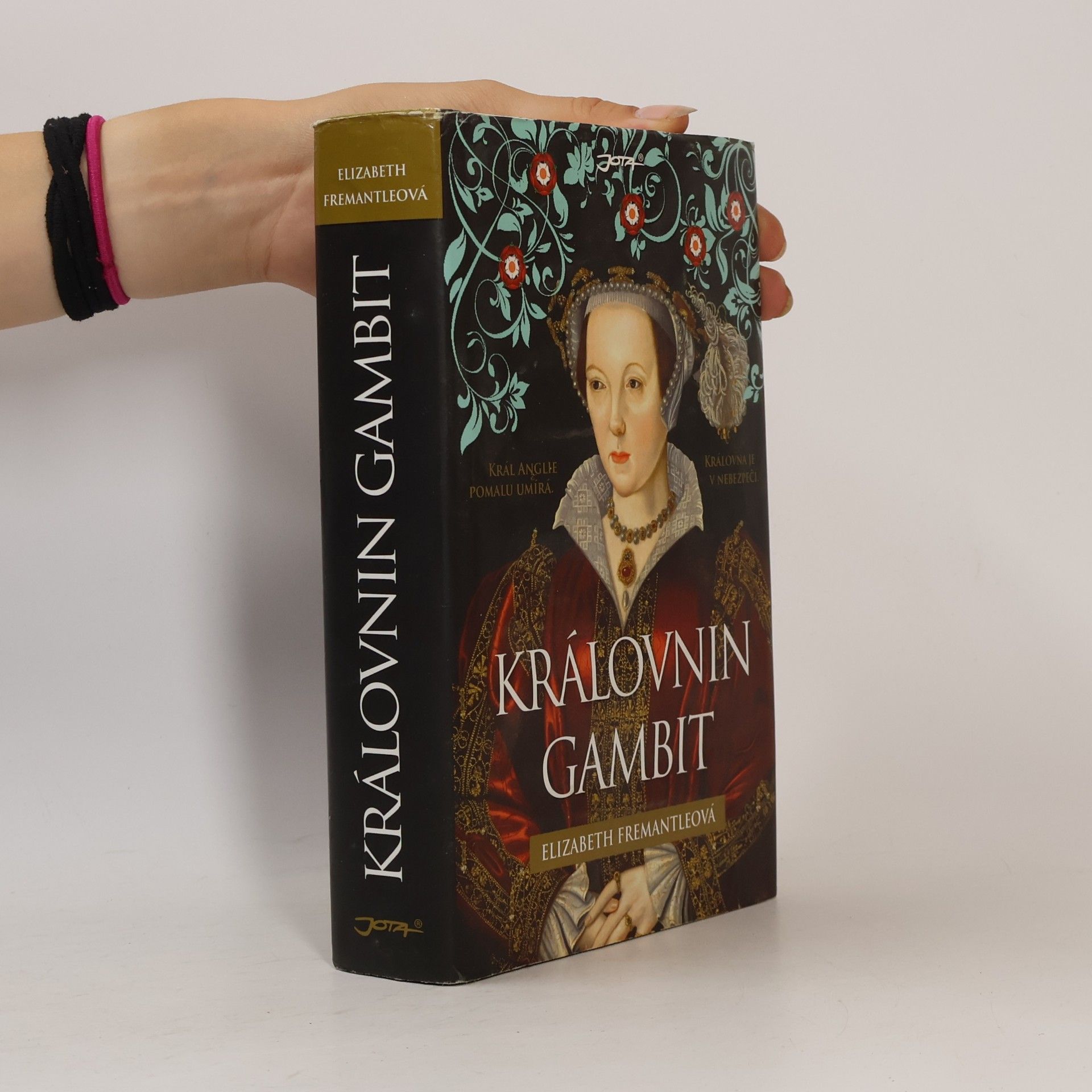 Elizabeth Fremantle Královnin gambit