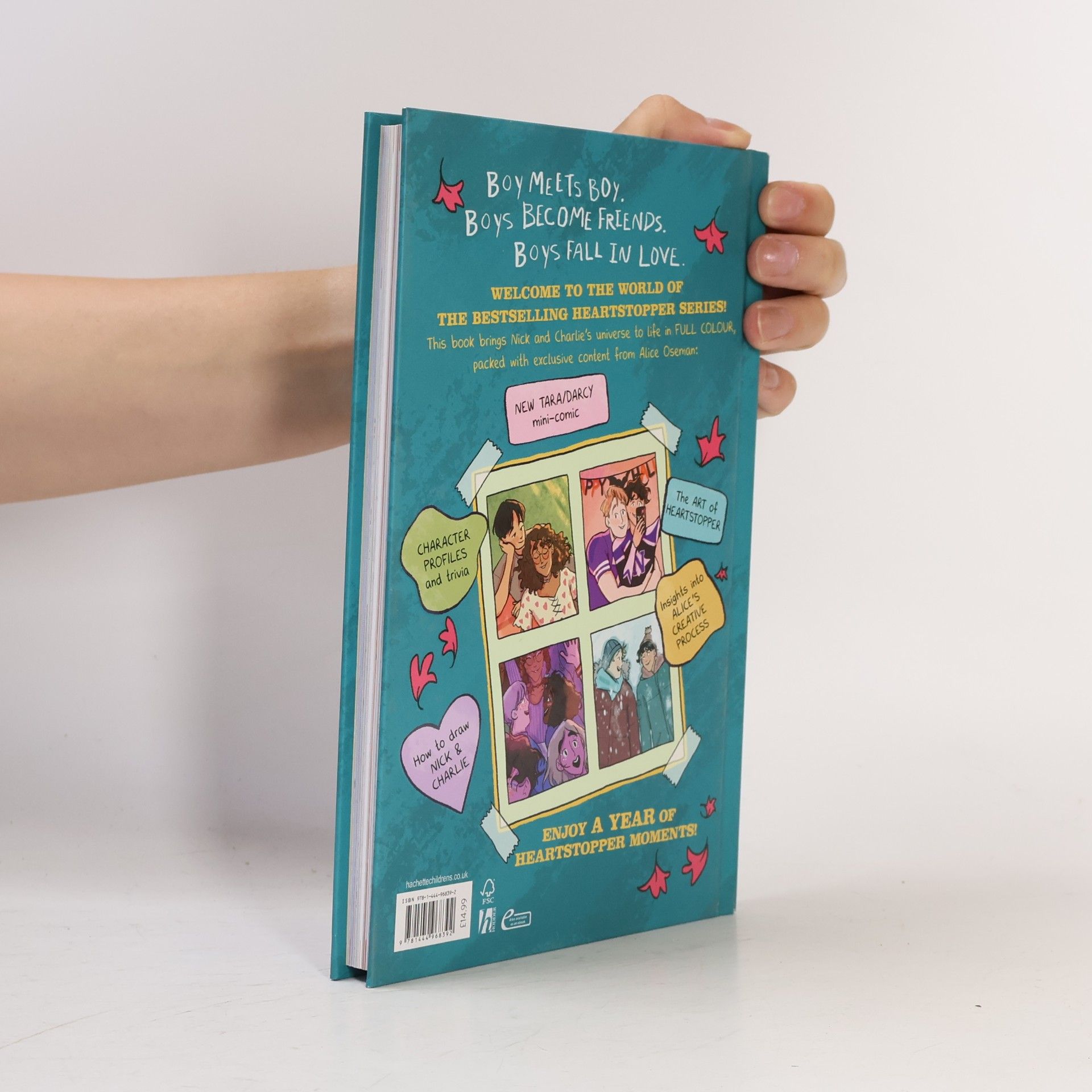 Alice Oseman The Heartstopper yearbook
