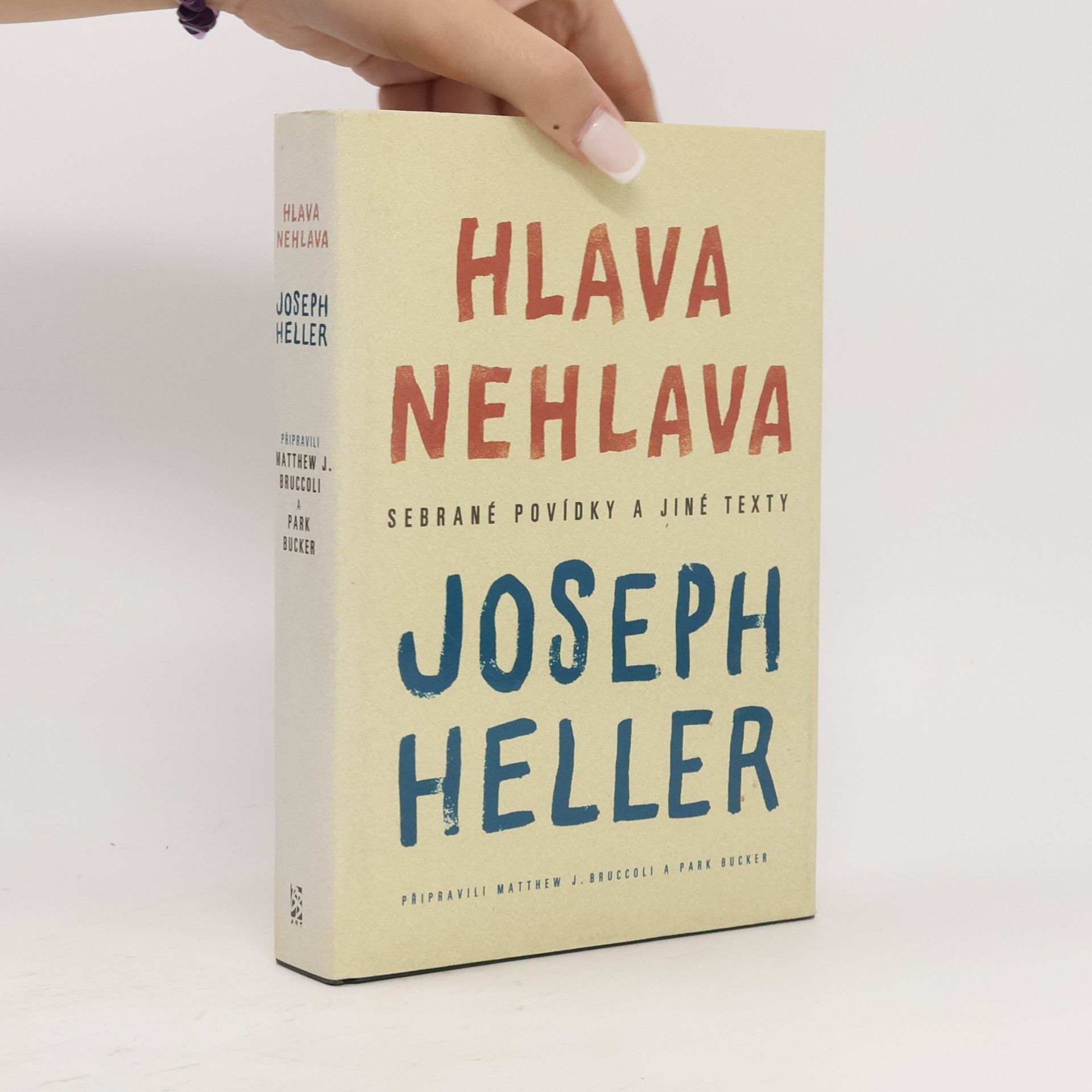 Joseph Heller Hlava nehlava