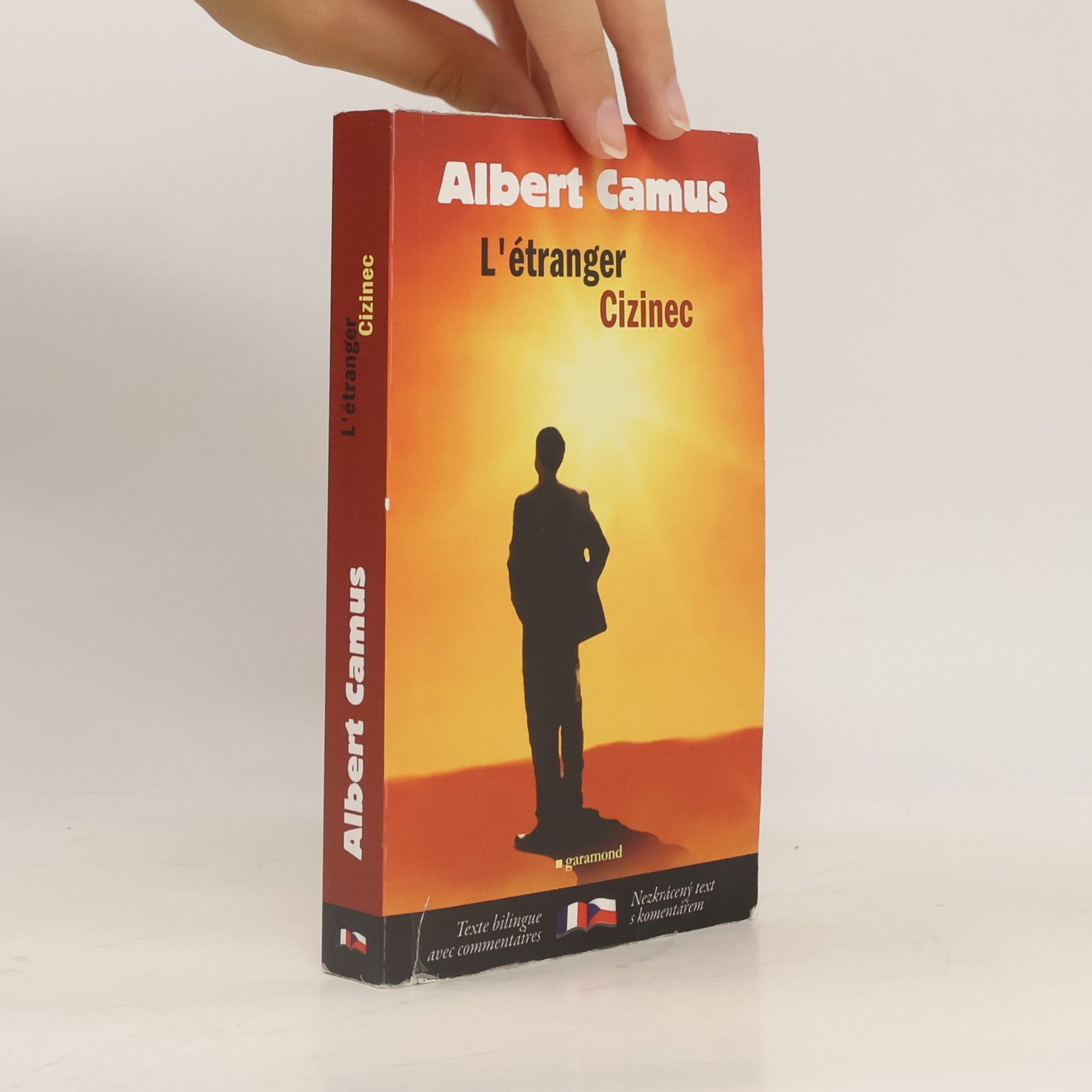 Albert Camus L'étranger. Cizinec