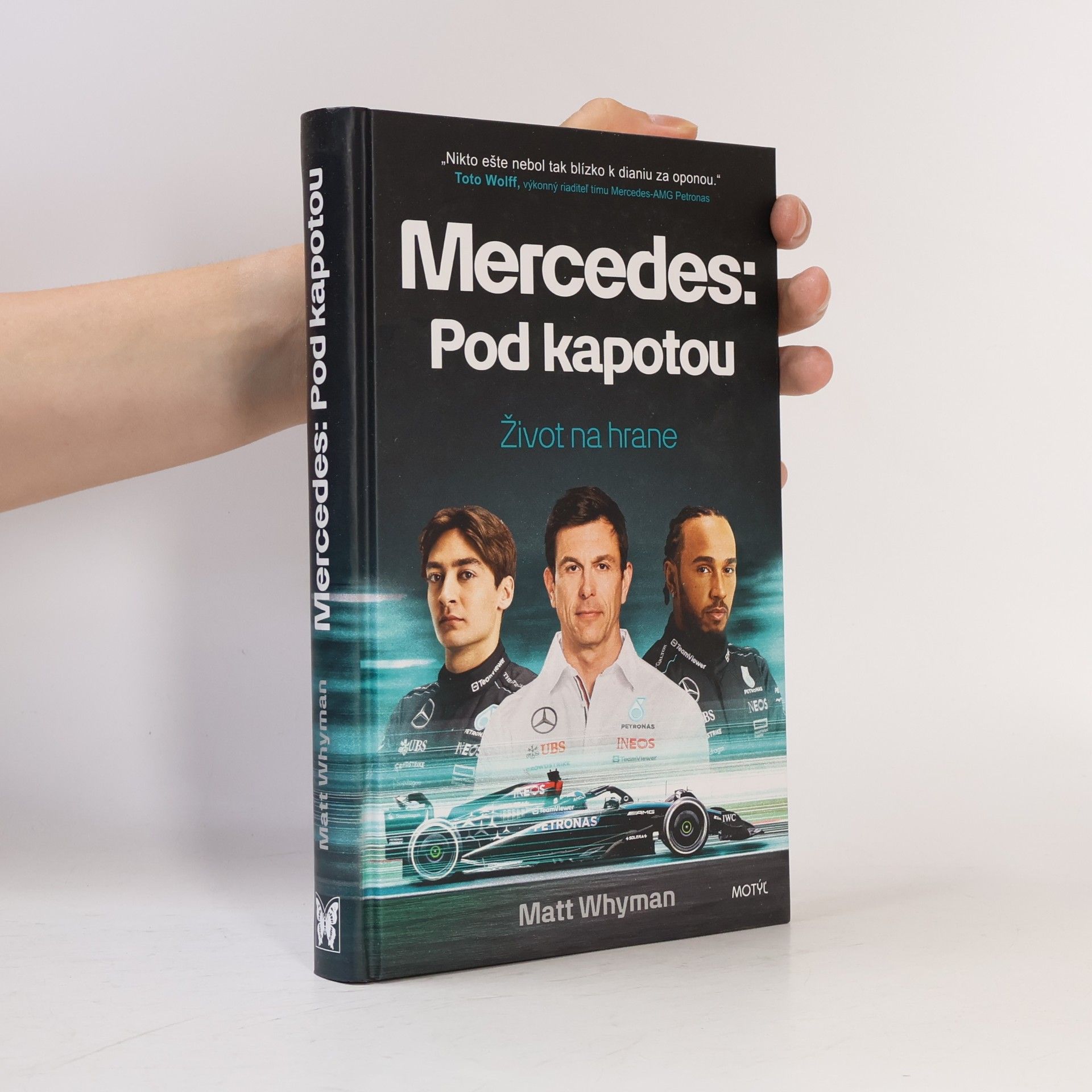 Matt Whyman Mercedes Pod kapotou