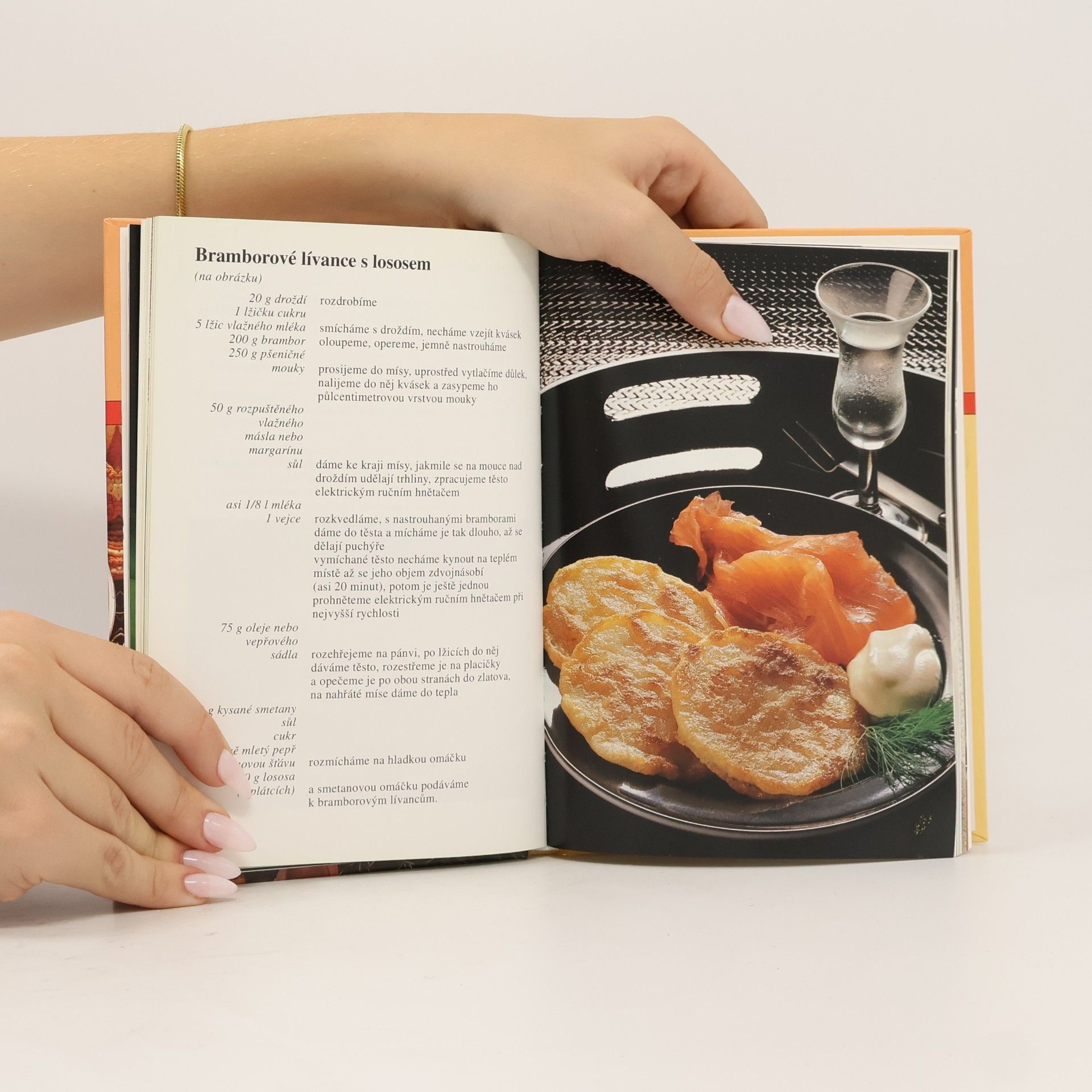 Various authors Dr. Oetker. Brambory