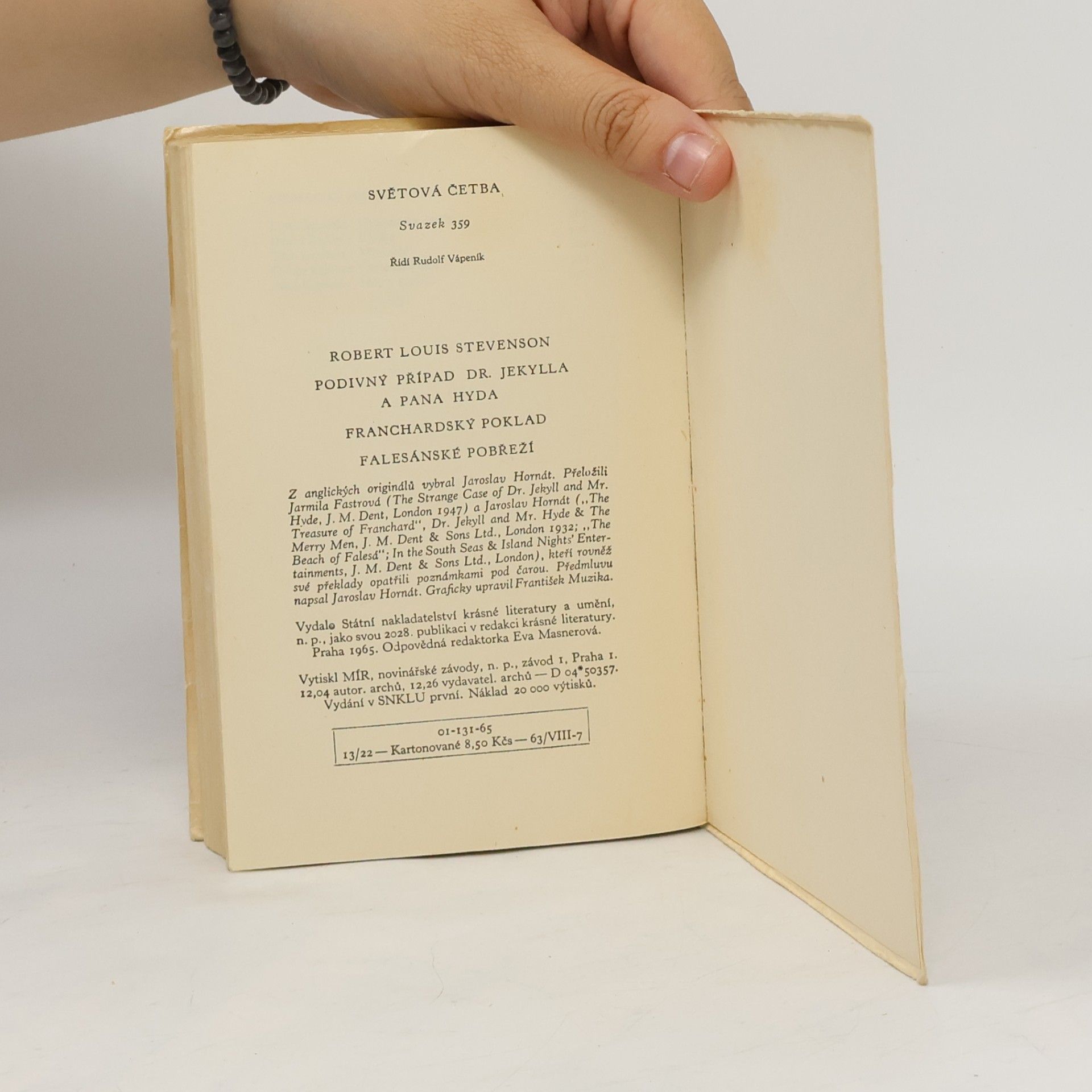 Robert Louis Stevenson Podivný případ dr. Jekylla a pana Hyda. Franchardský poklad. Falesánské pobřeží