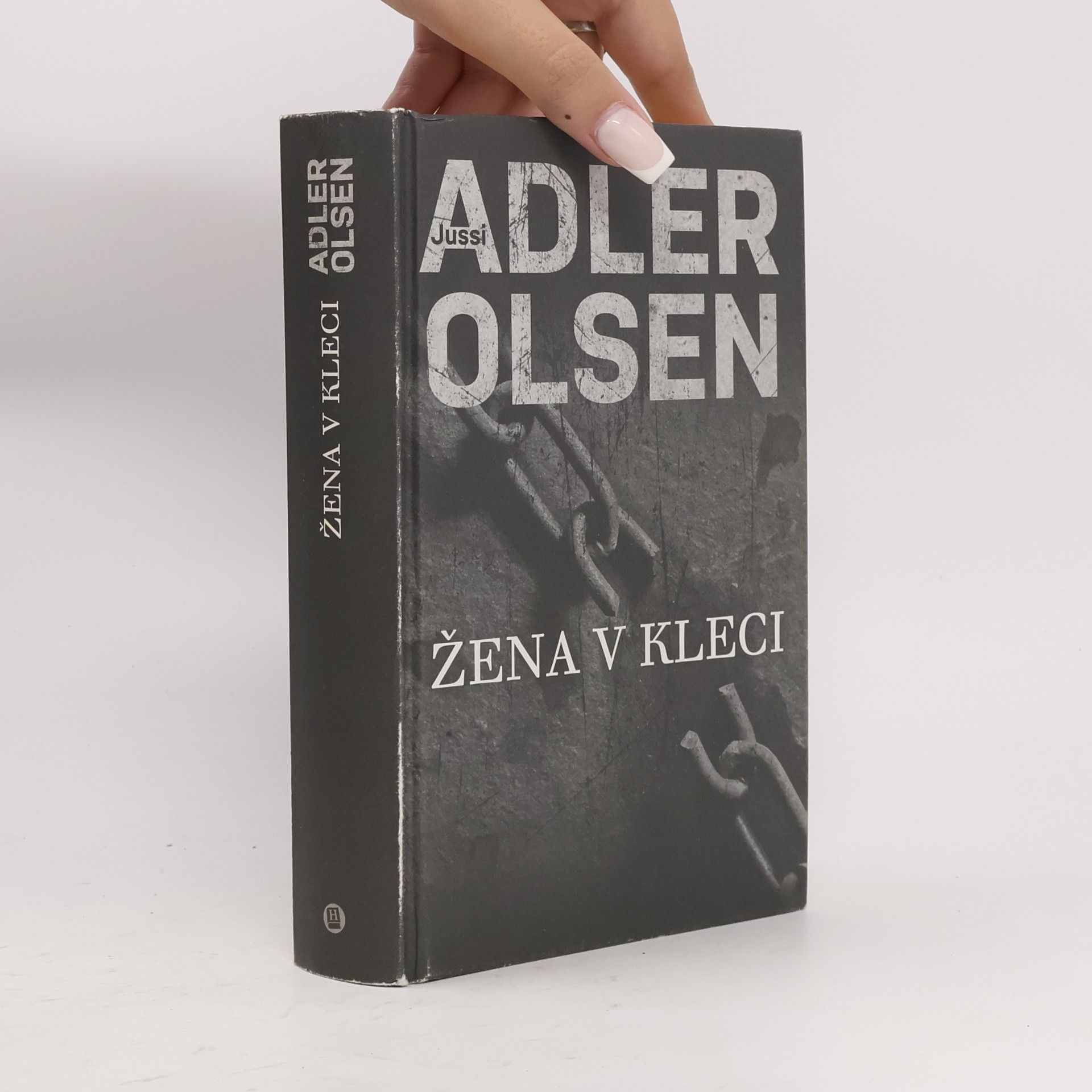 Jussi Adler-Olsen Žena v kleci