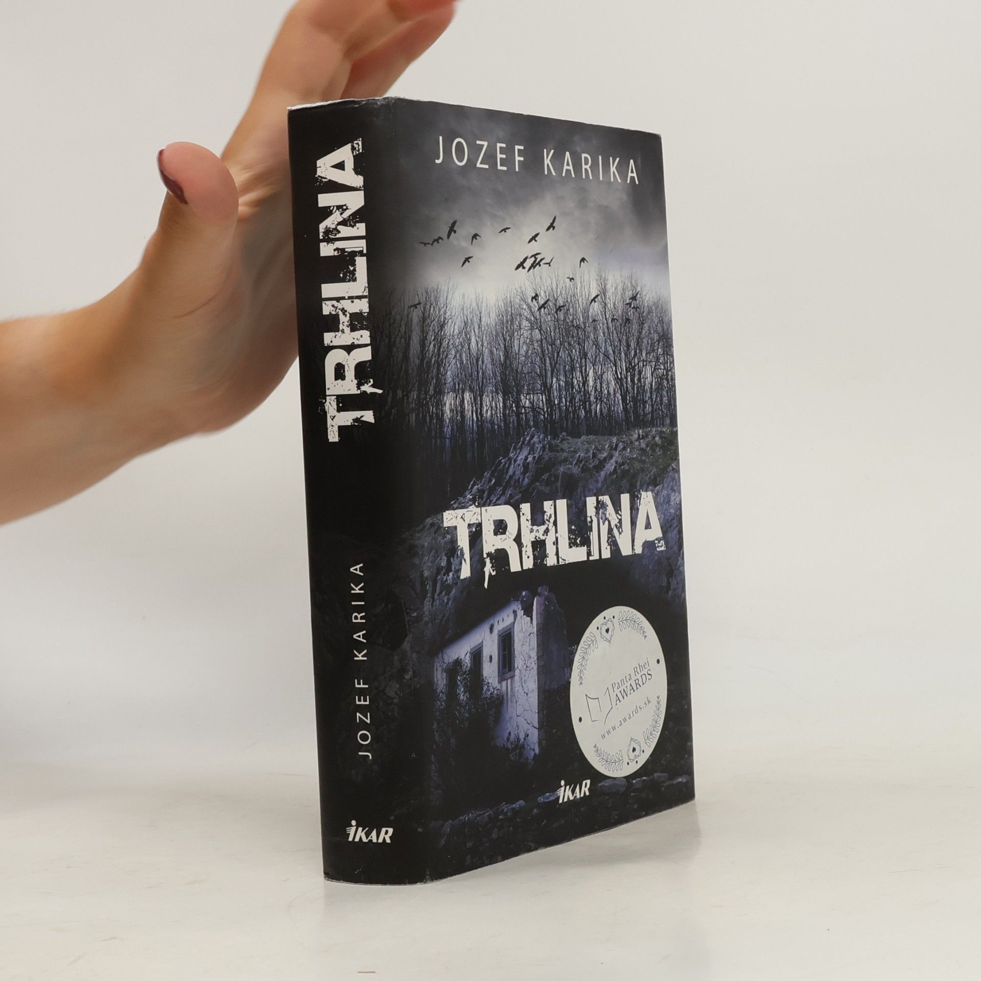Jozef Karika Trhlina