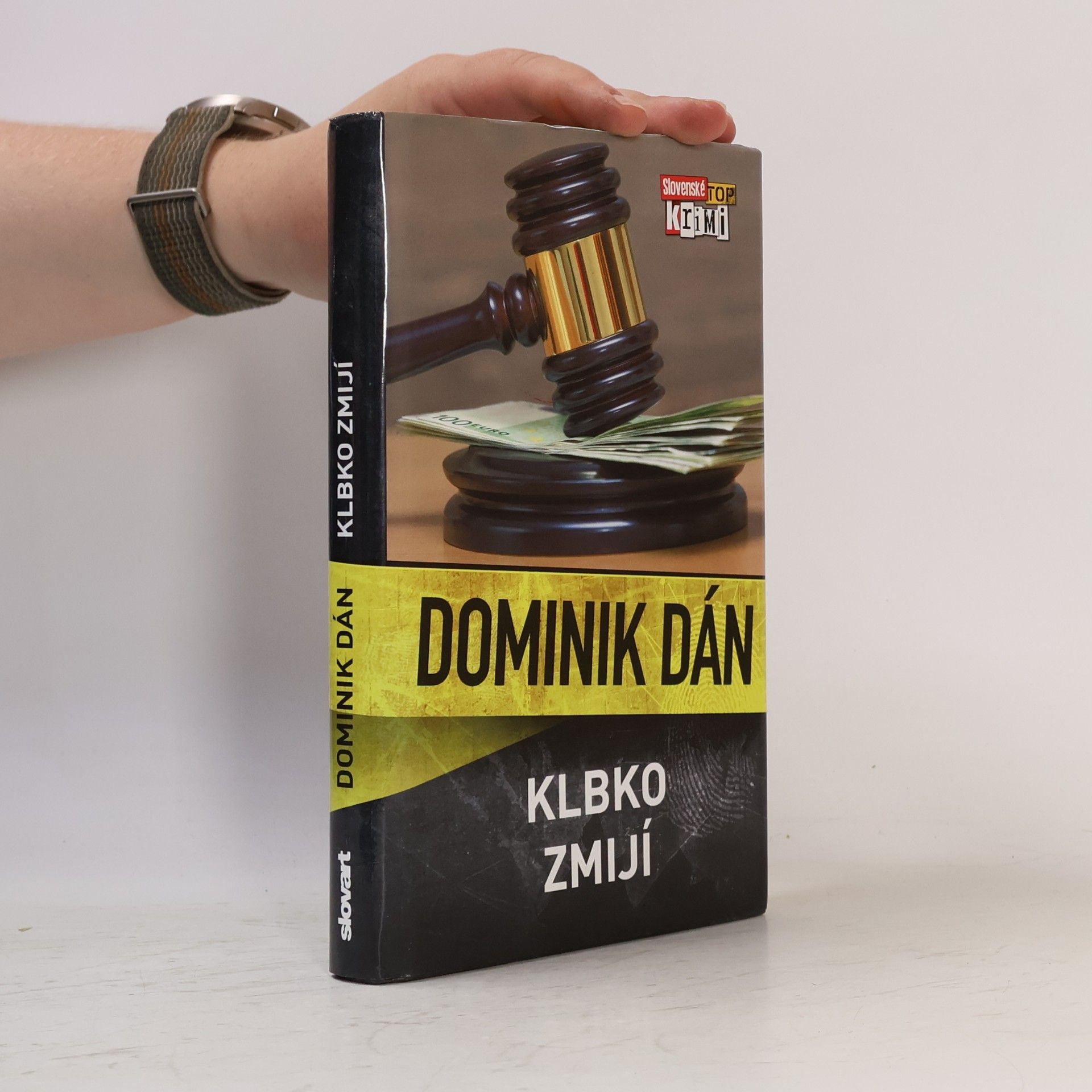 Dominik Dán Klbko zmijí