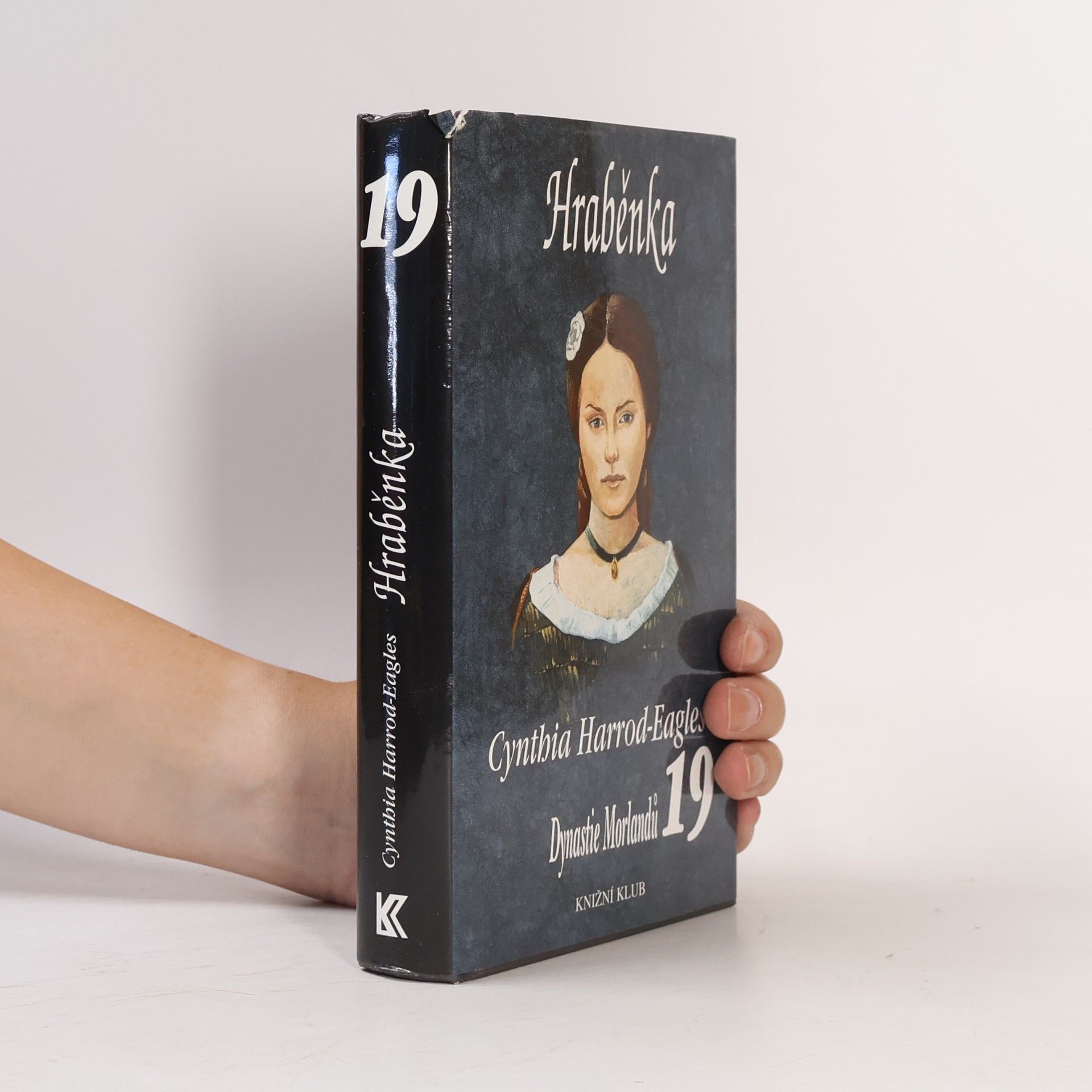Cynthia Harrod-Eagles Hraběnka. Dynastie Morlandů. 19. díl