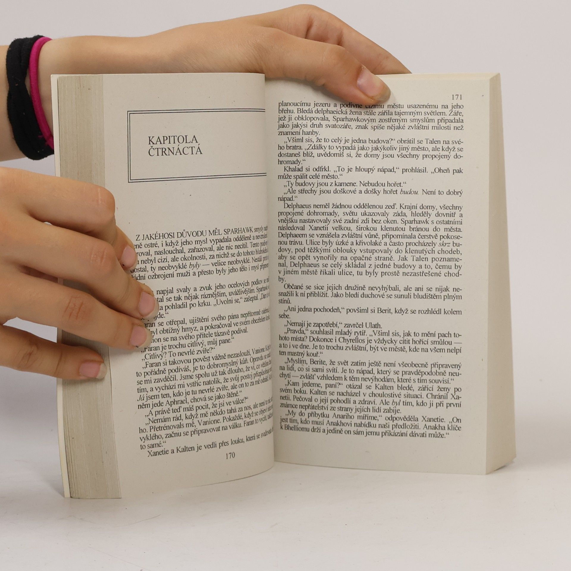 David Eddings Zářící. Druhá kniha Tamuli
