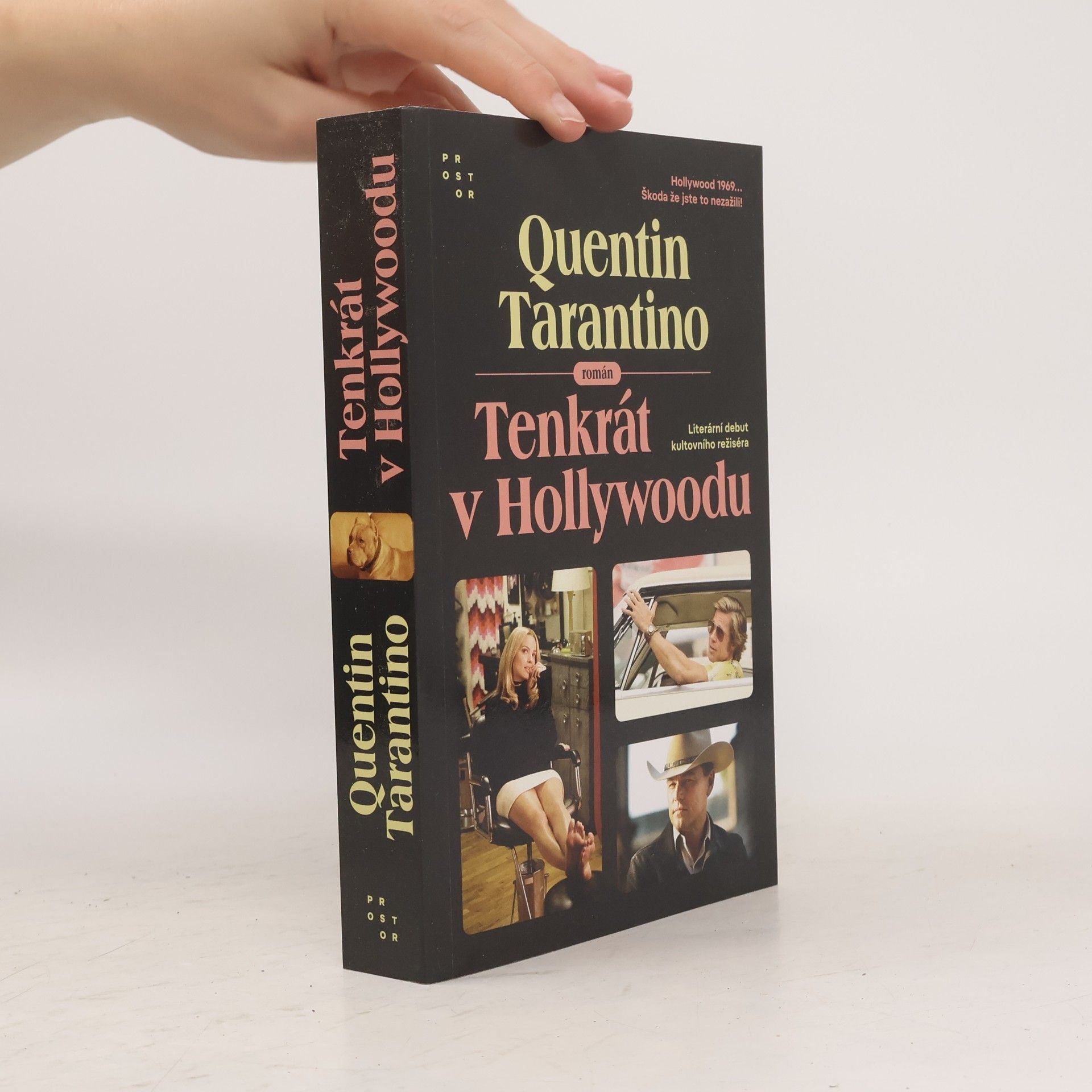 Quentin Tarantino Tenkrát v Hollywoodu : román