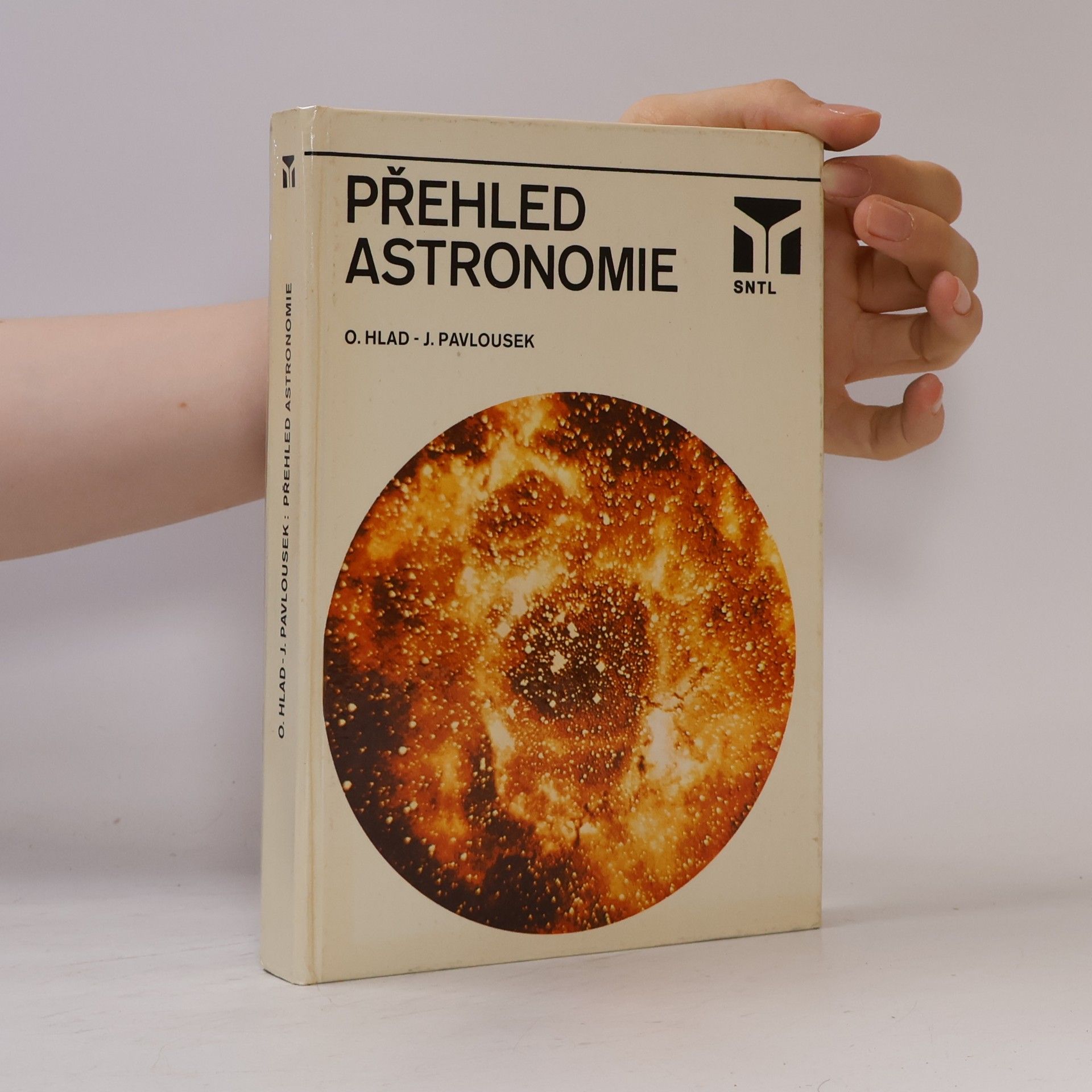 Jaroslav Pavlousek Přehled astronomie