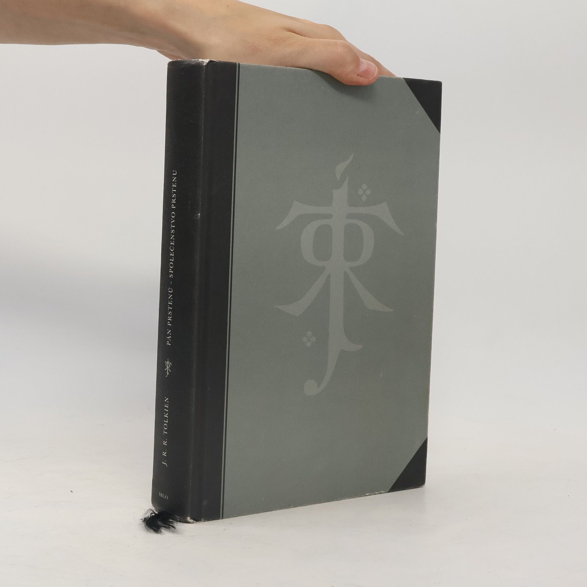 J. R. R. Tolkien Pán prstenů. Společenstvo prstenu