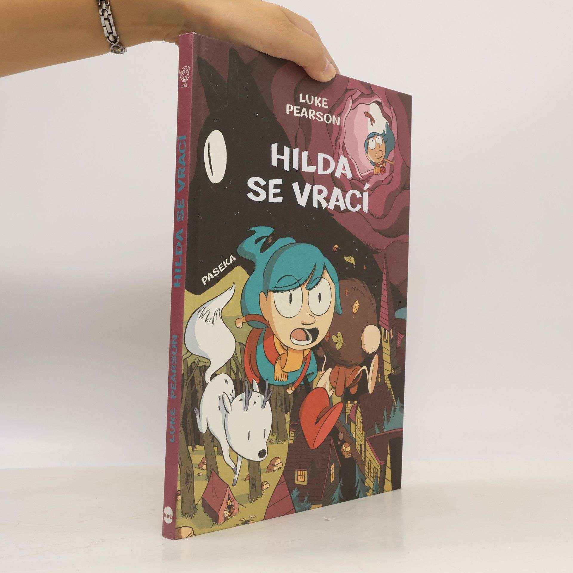 Luke Pearson Hilda a ptačí slavnost. Hilda a černý pes
