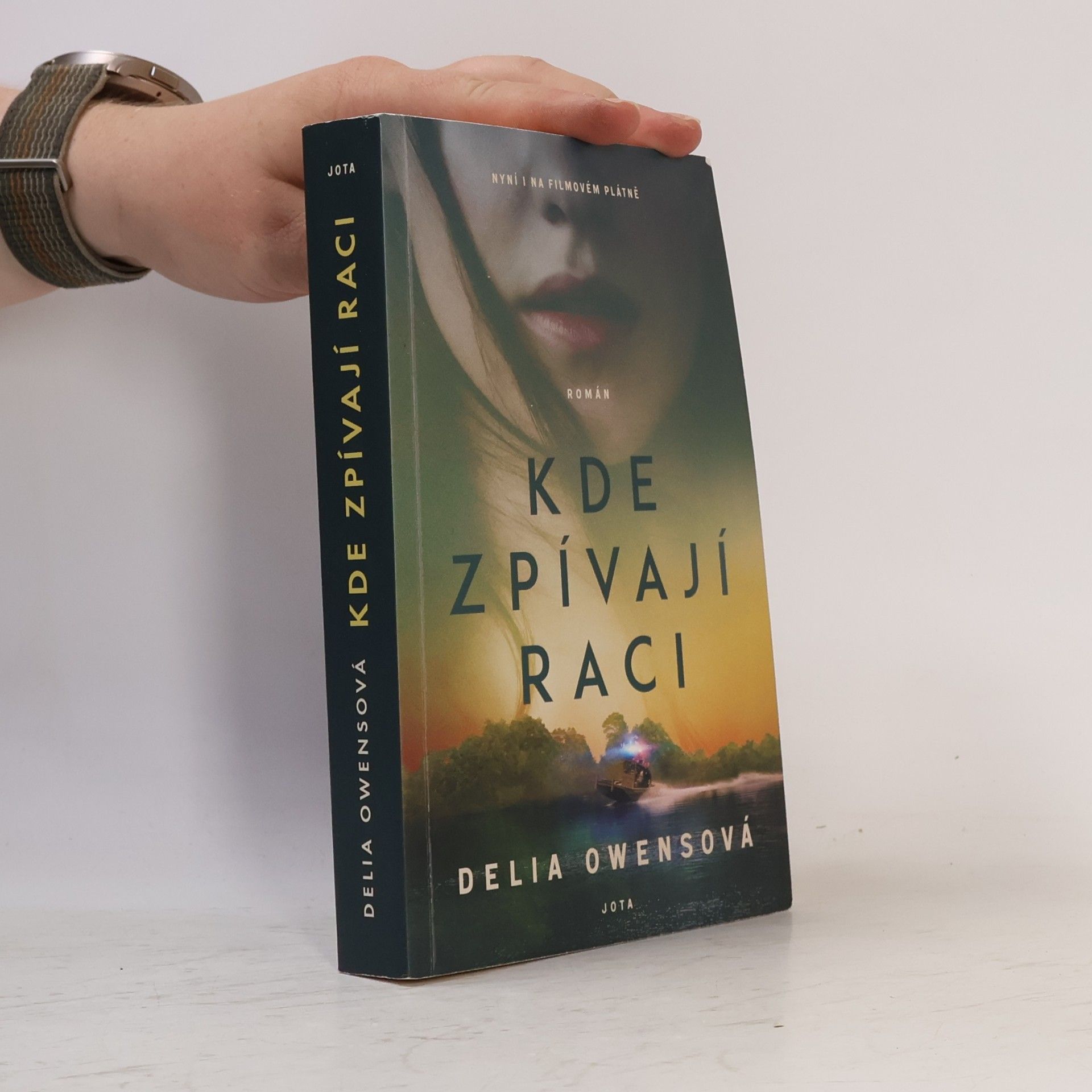 Delia Owens Kde zpívají raci