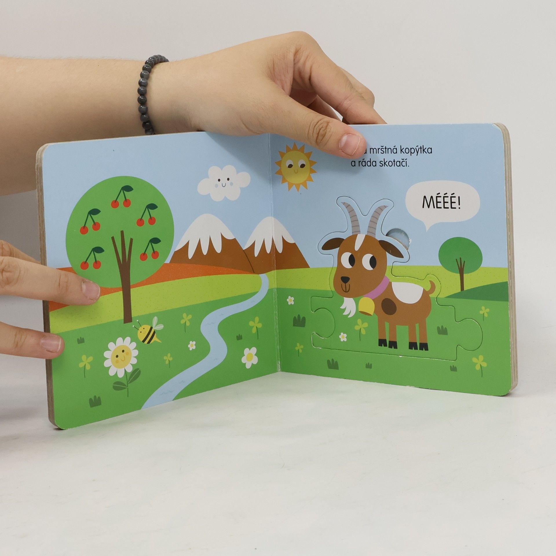 Josef Vyskočil Zvířátka na statku, kniha s puzzle