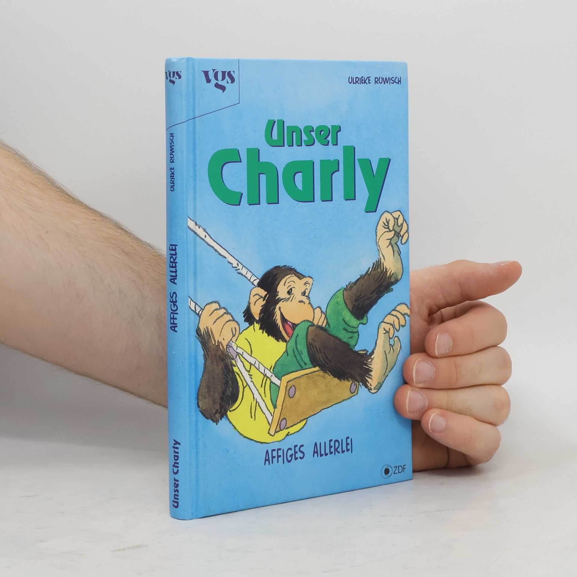 Ulrieke Ruwisch Unser Charly, Affiges Allerlei