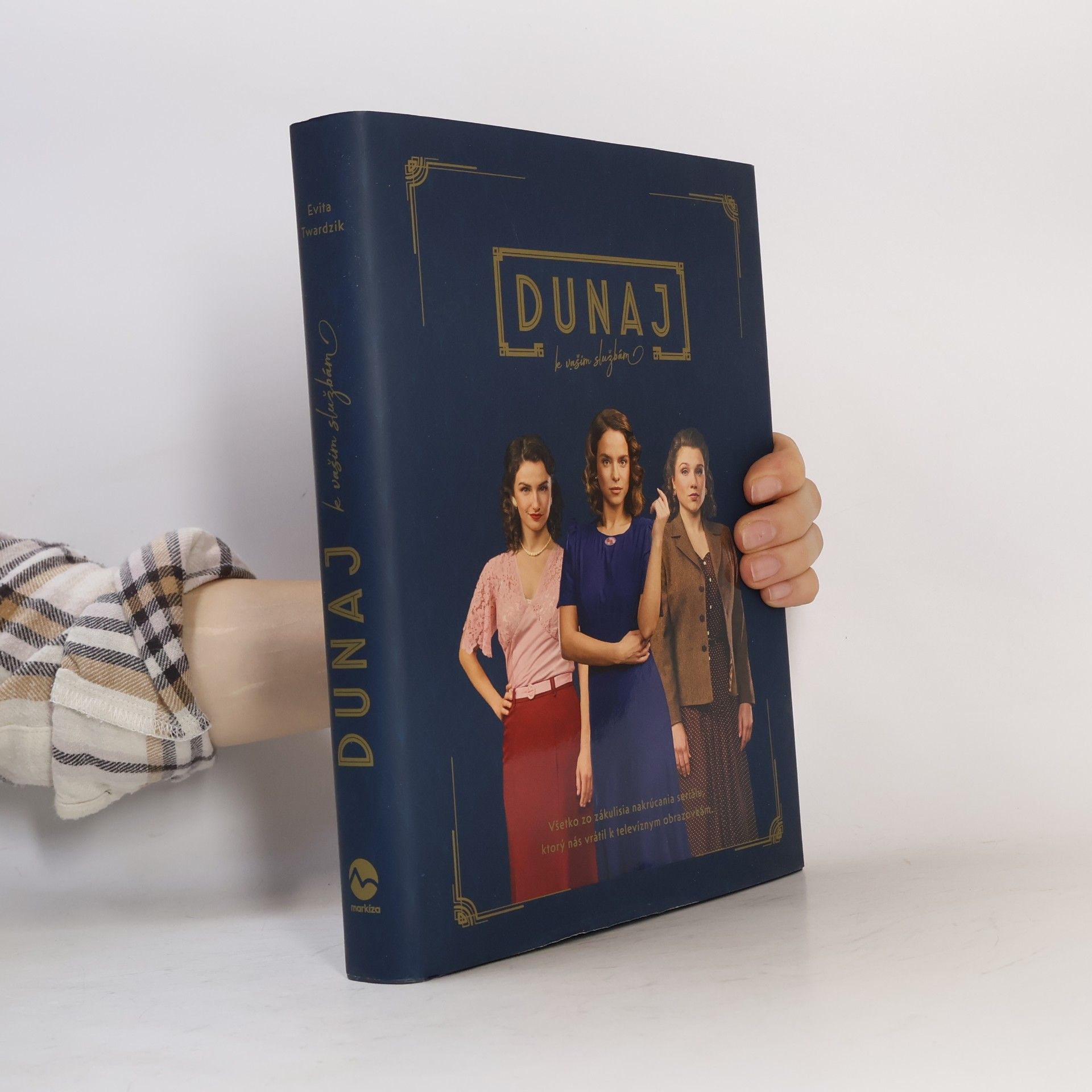 Eva Urbaníková Dunaj, k vašim službám