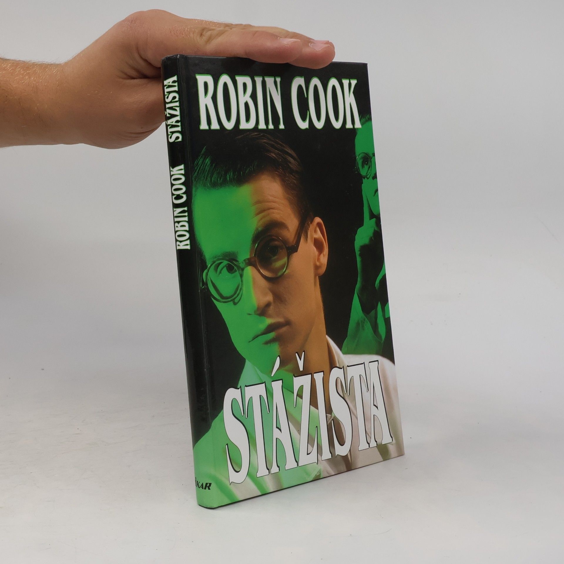 Robin Cook Stážista