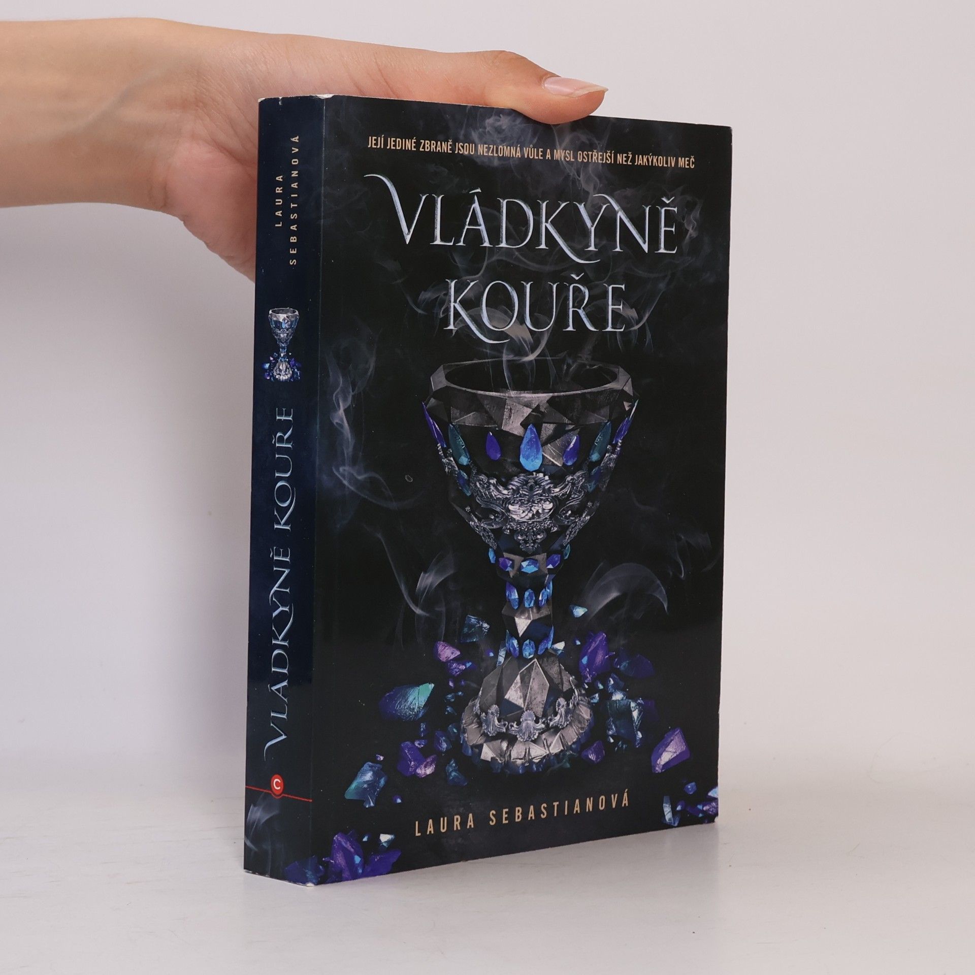 Laura Sebastian Vládkyně kouře