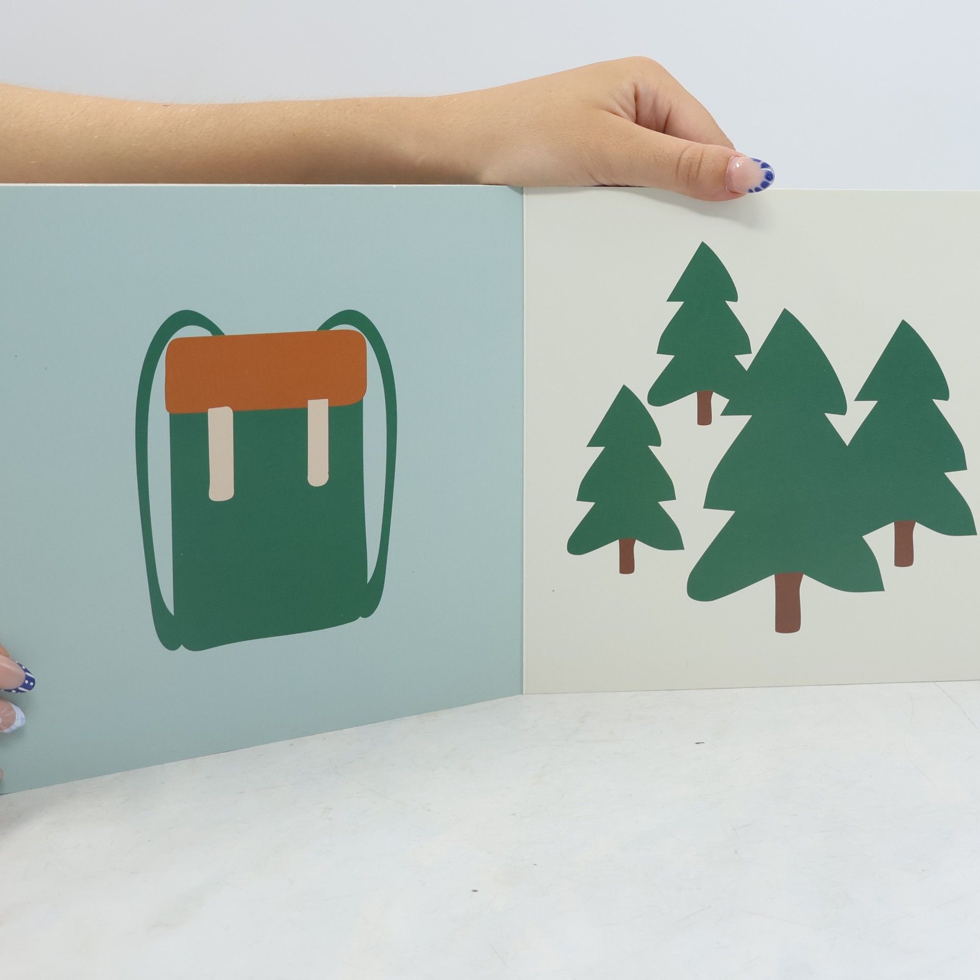 Various authors Slide Book. Camping