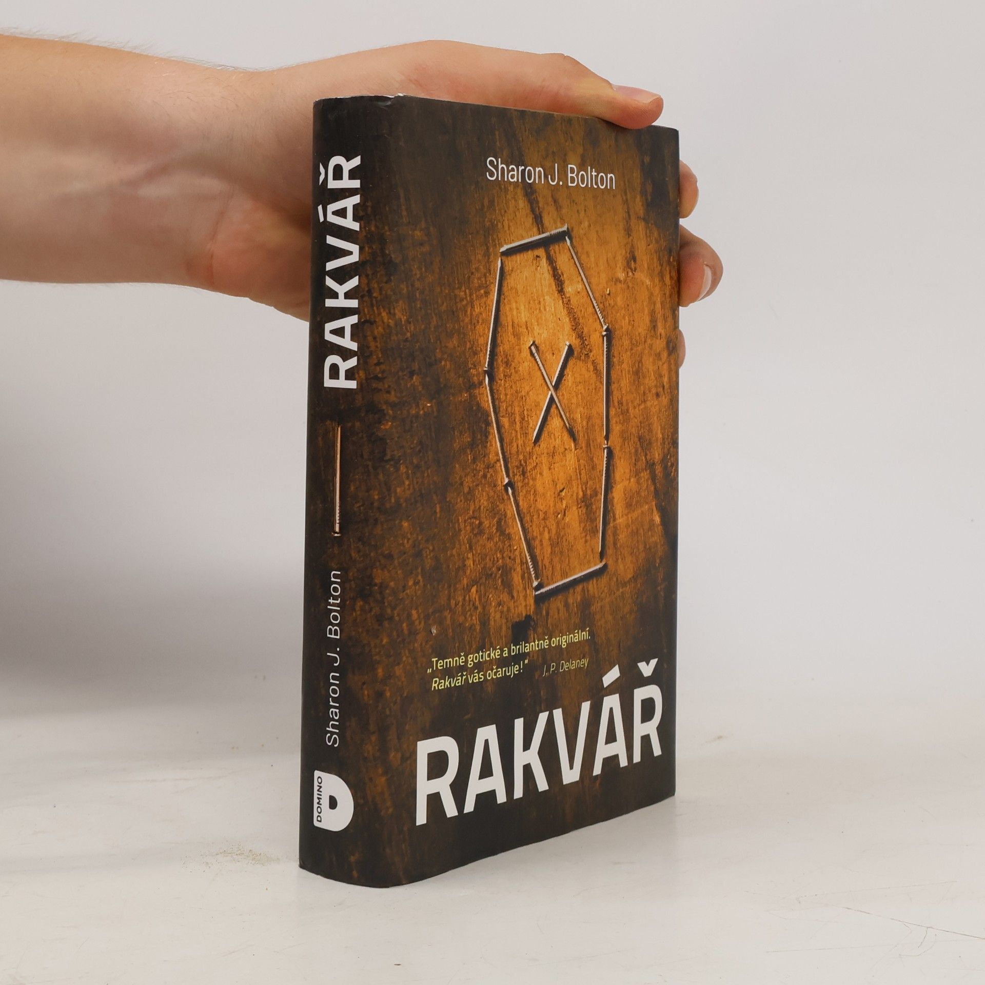 S. J. Bolton Rakvář