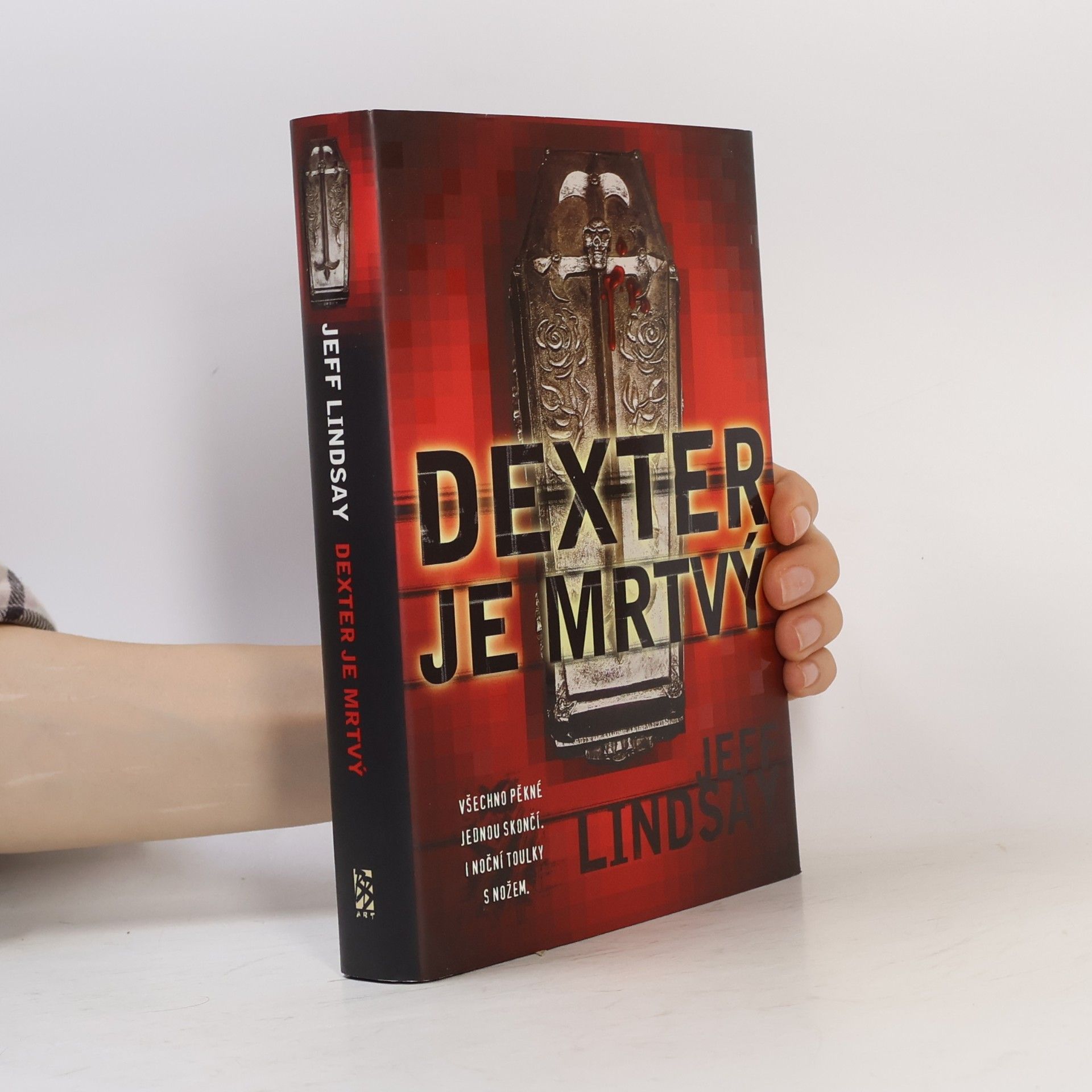 Jeff Lindsay Dexter je mrtvý