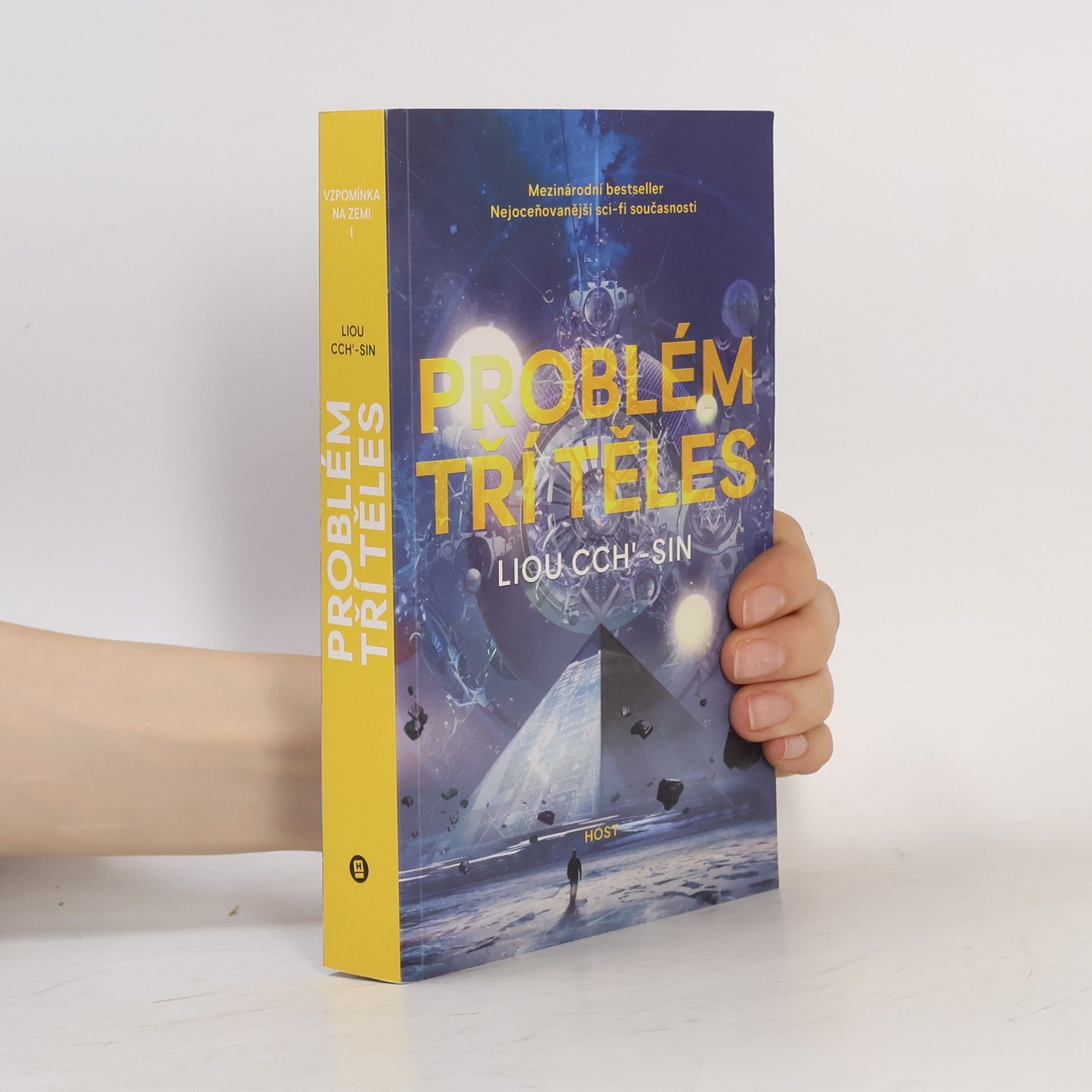 Liou Cch’-sin Problém tří těles