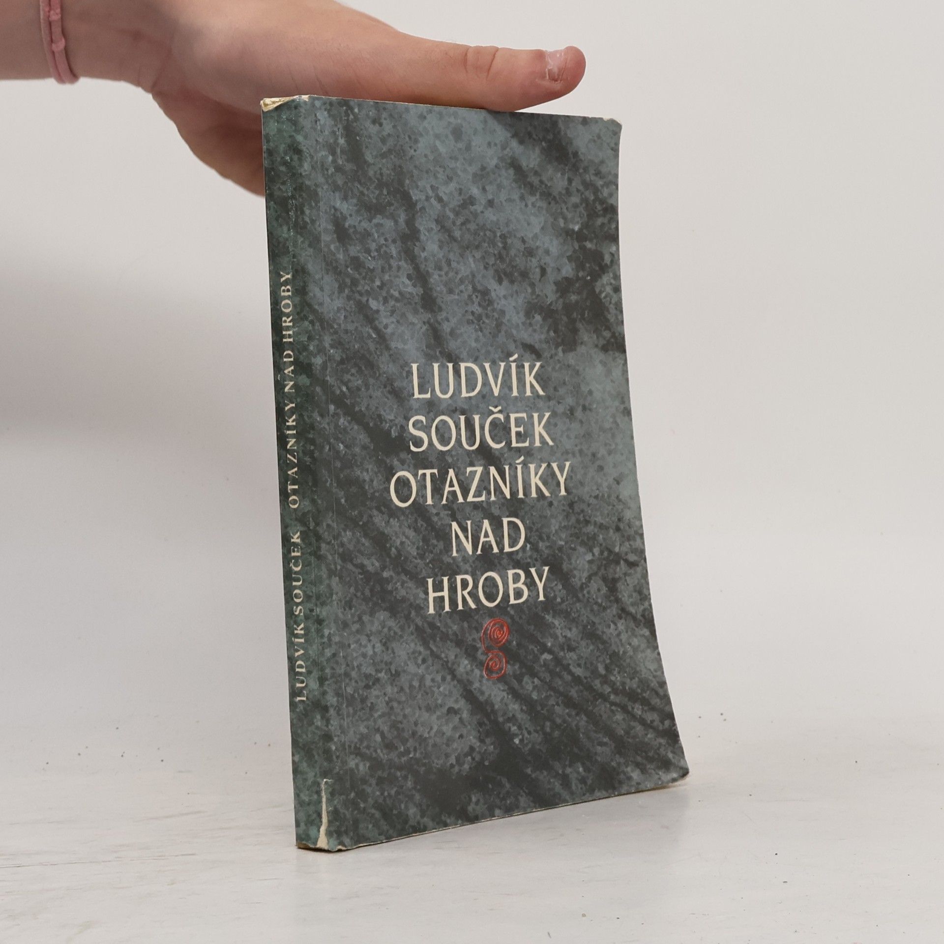 Ludvík Souček Otázníky nad hroby