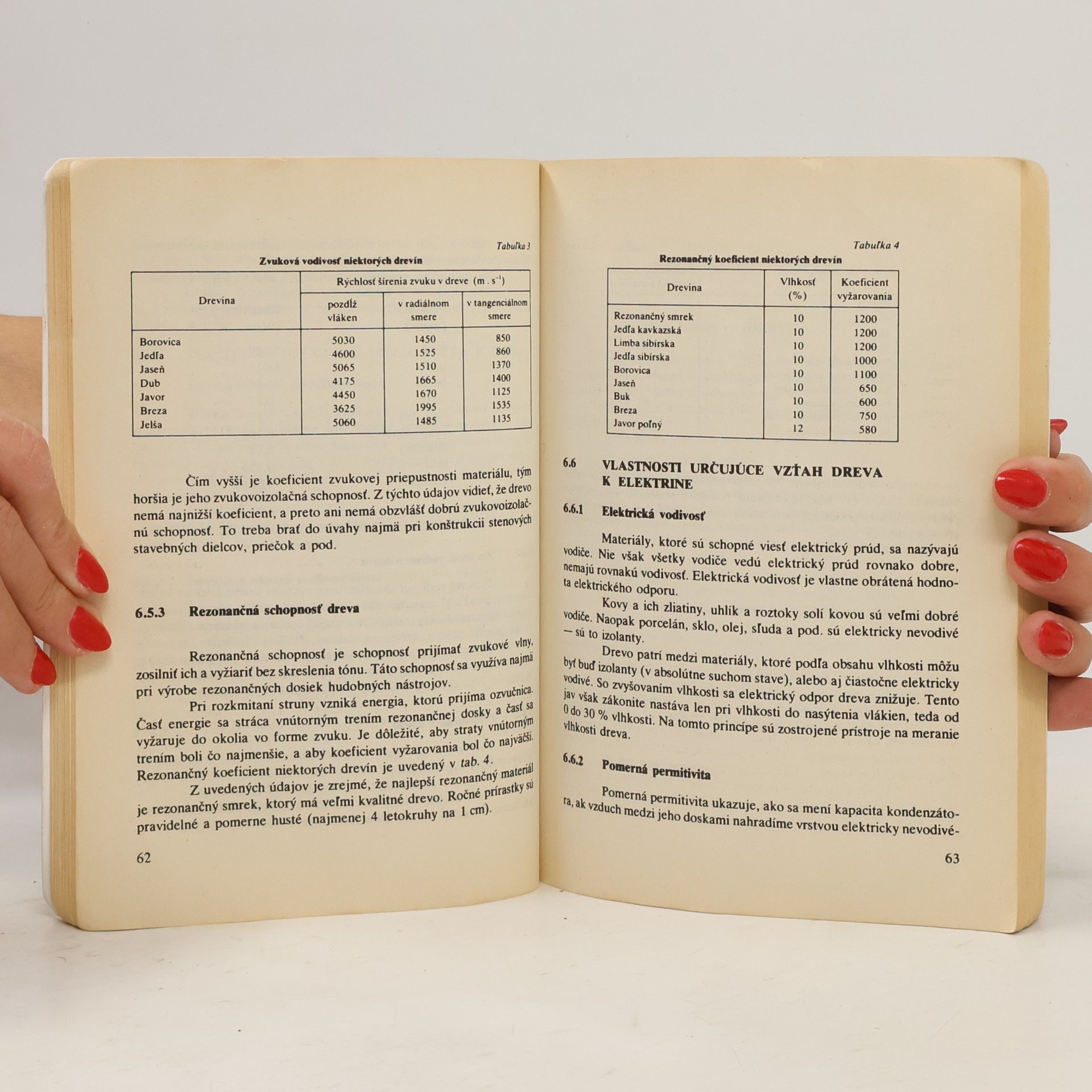 František Kadleček Materiály pre 1. a 2. ročník stredných priemyselných škôl drevárskych