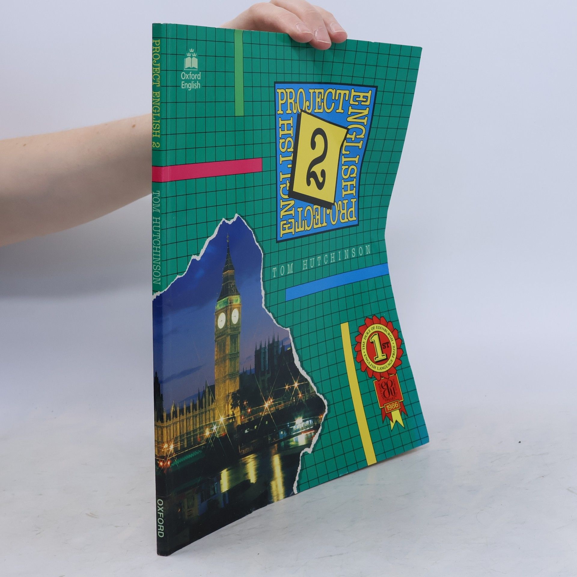 Tom Hutchinson Project English 2: Student's book